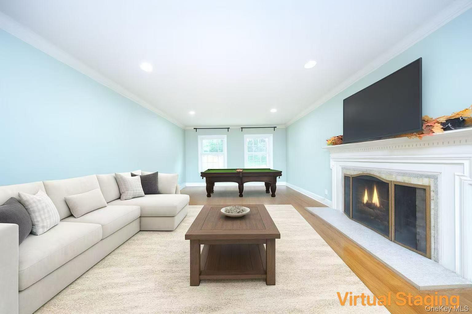 17 Pinewood Road, Manhasset, NY 11030