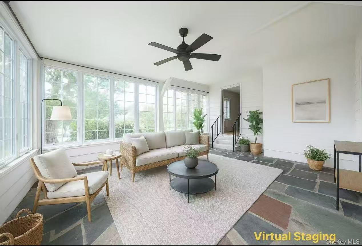 17 Pinewood Road, Manhasset, NY 11030