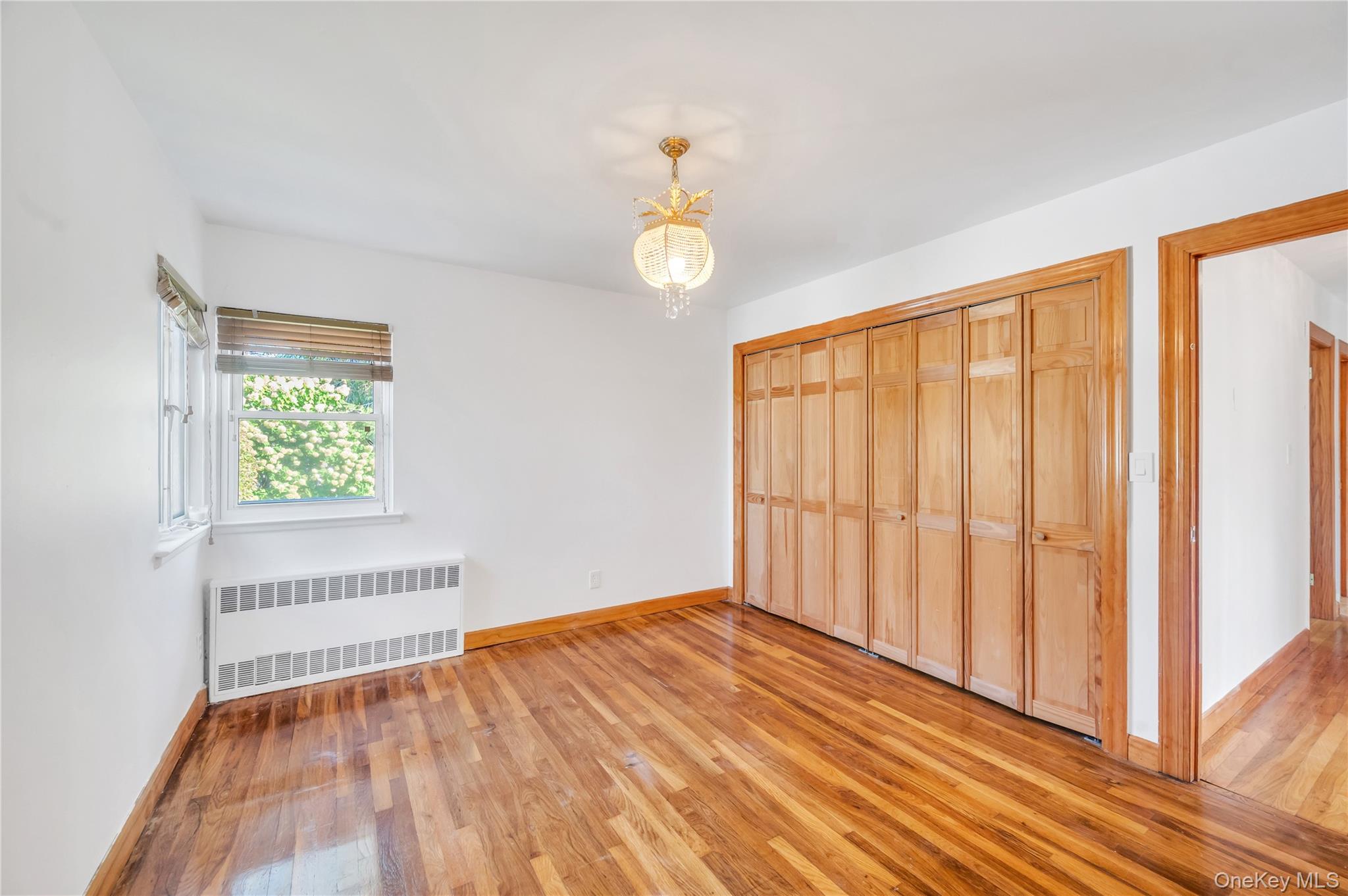 10 Winding Road, Hicksville, NY 11801