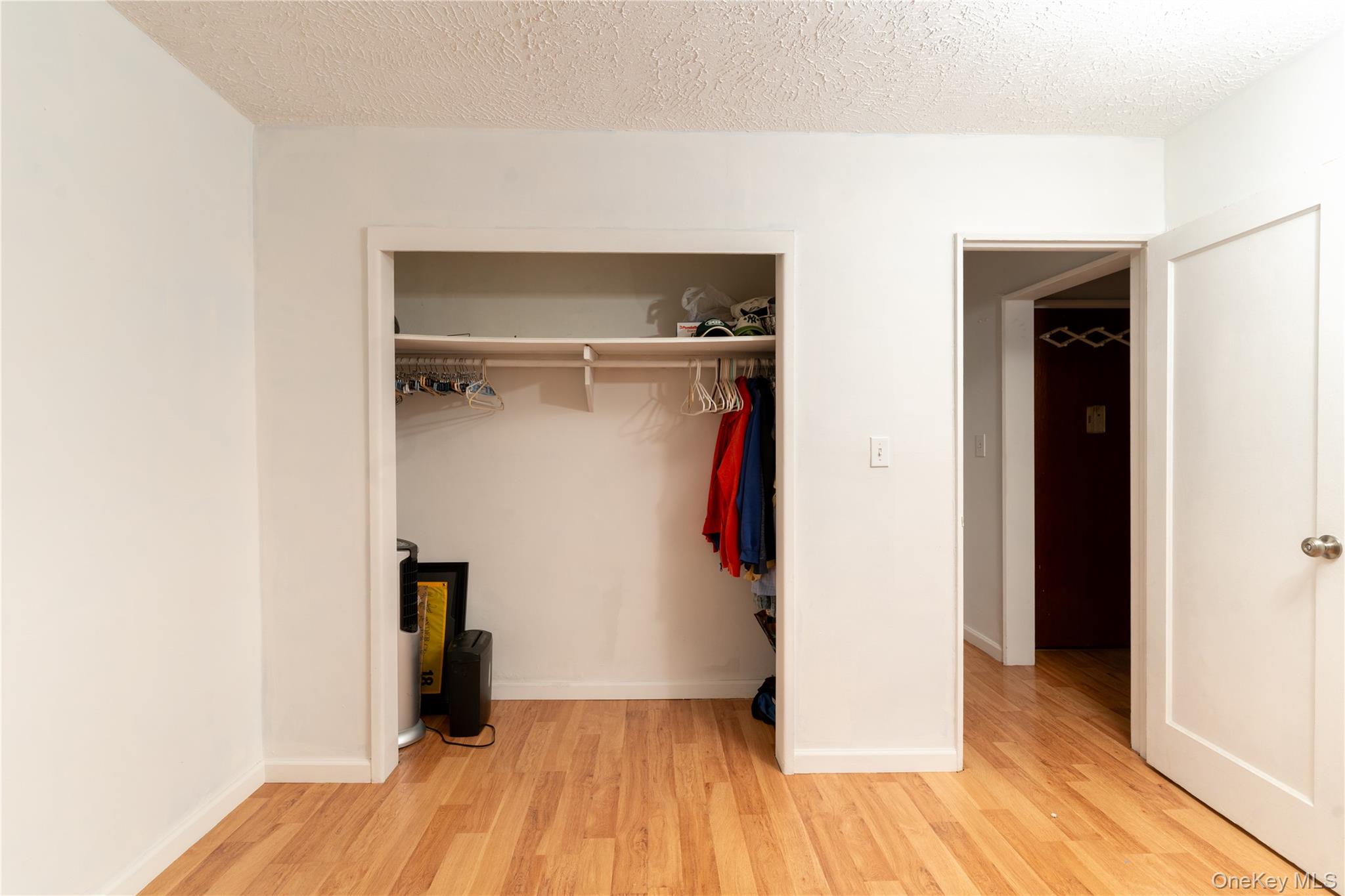 61-15 251 Street # 1100, Little Neck, NY 11362