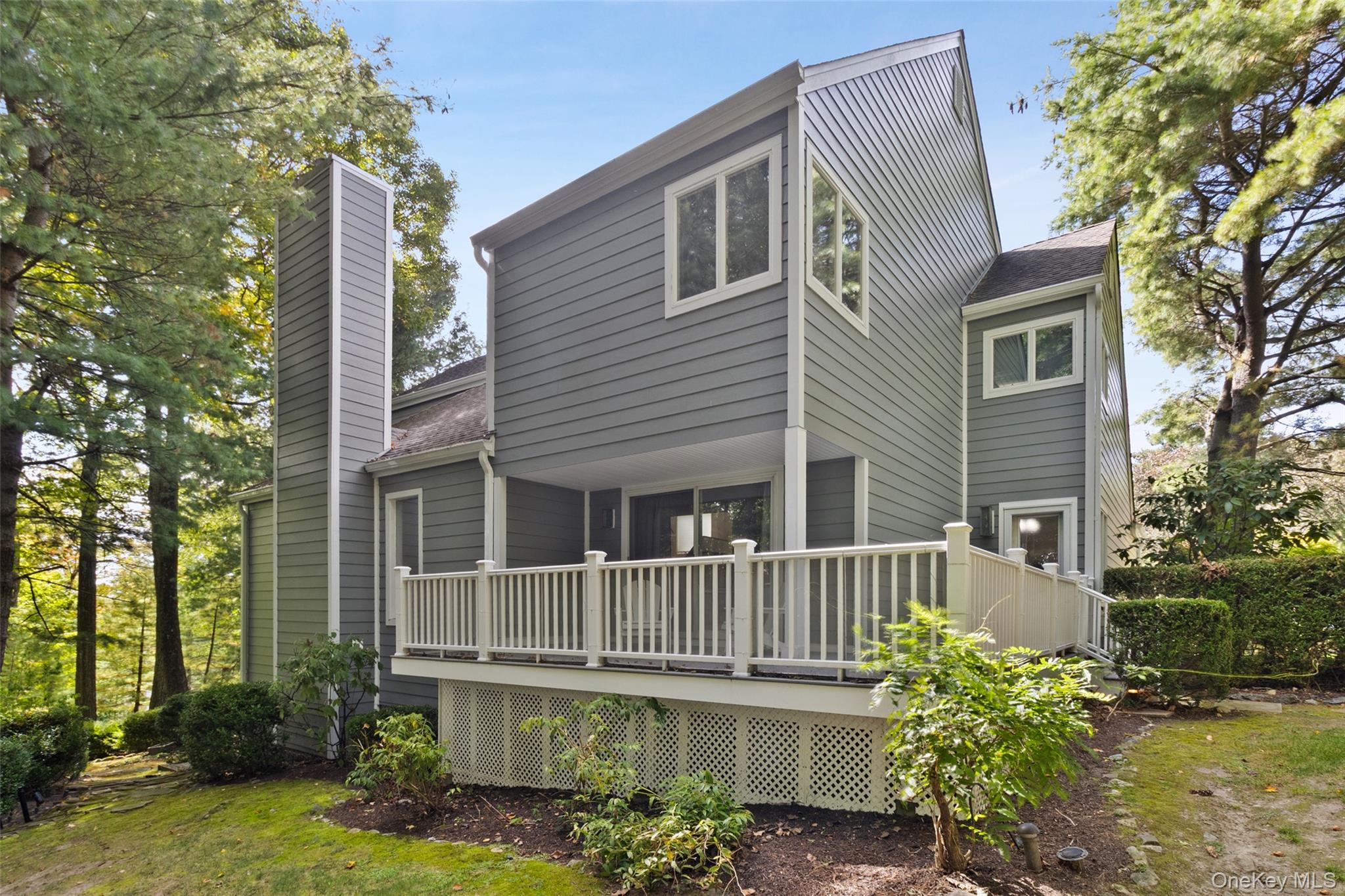 6 Greenwood Court, Briarcliff Manor, NY 10510