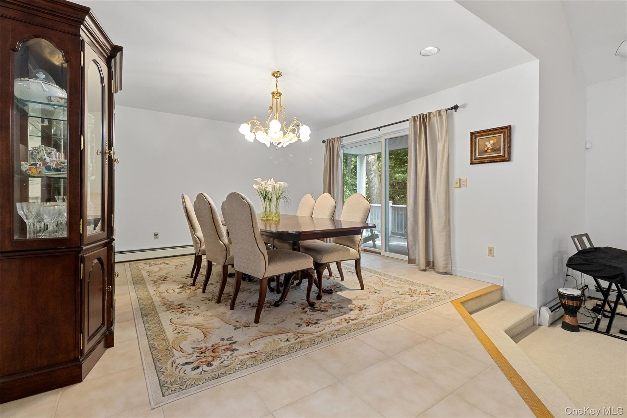 6 Greenwood Court, Briarcliff Manor, NY 10510