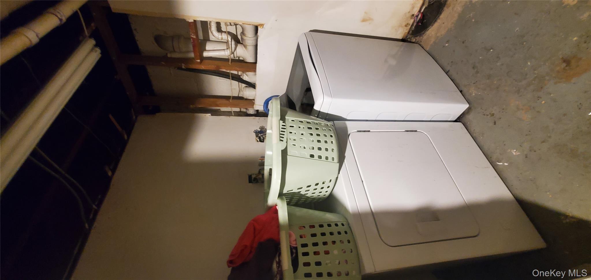 115 Madison Avenue, Franklin Square, NY 11010