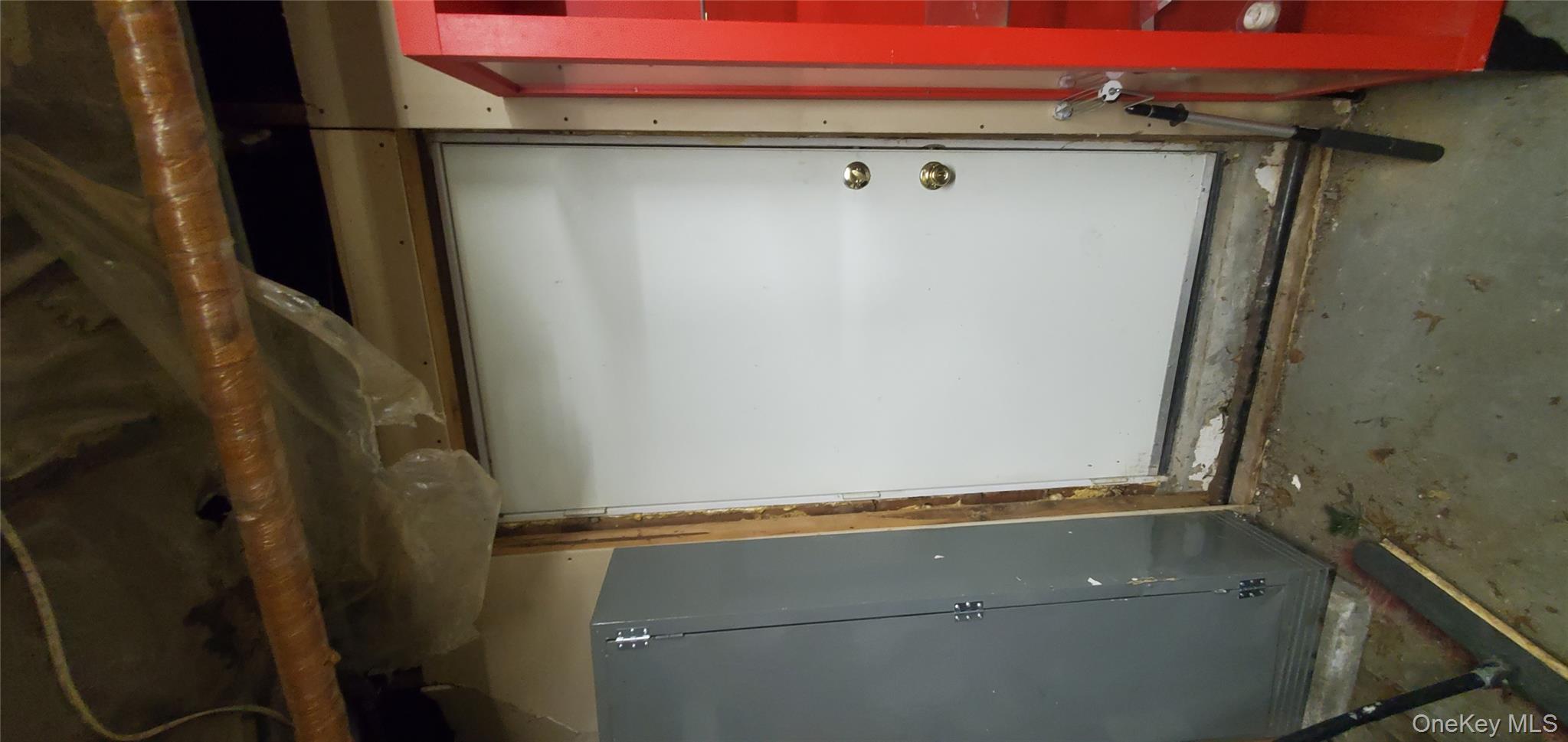 115 Madison Avenue, Franklin Square, NY 11010