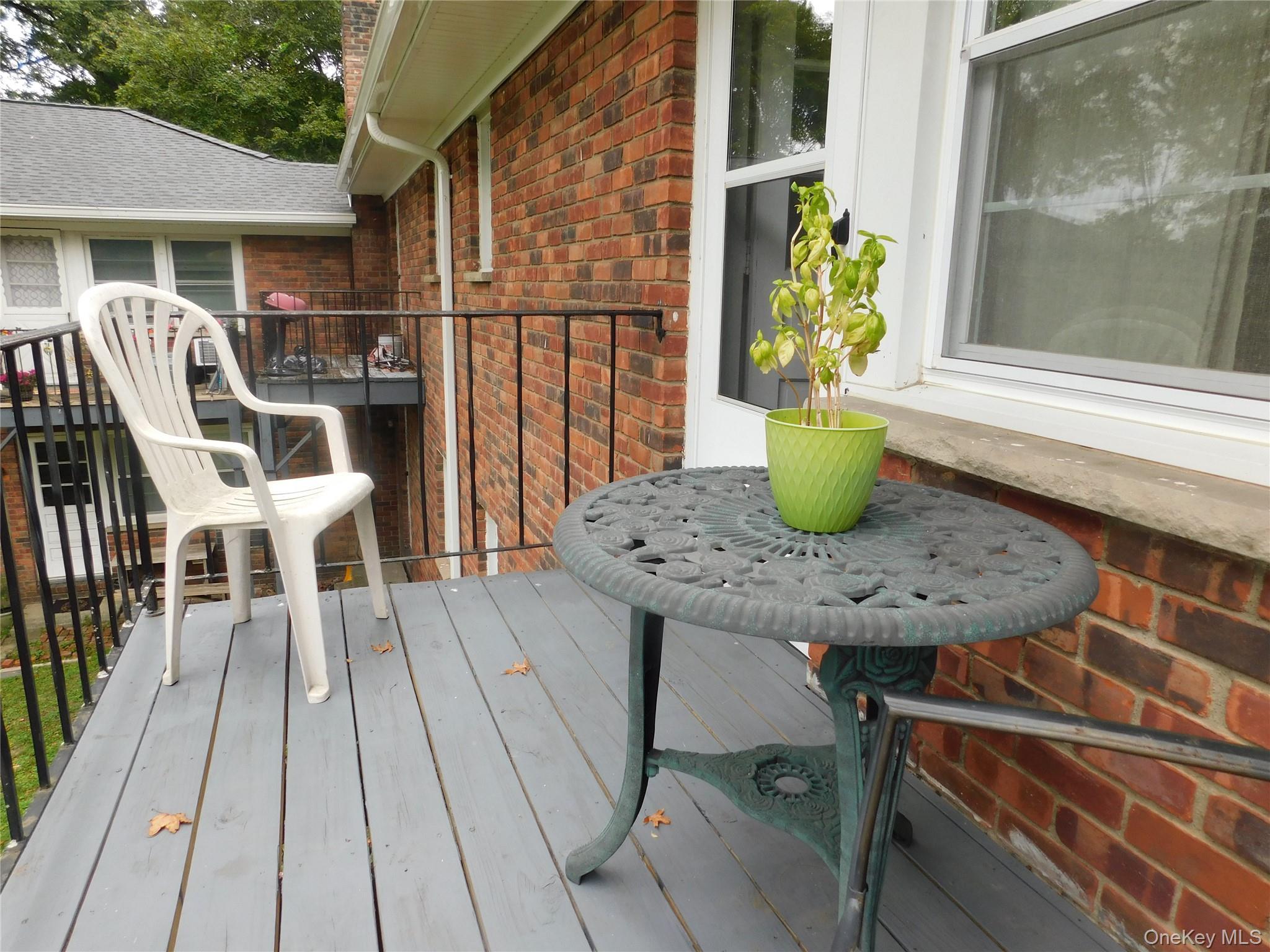 2710 South Road # C8, Poughkeepsie, NY 12601