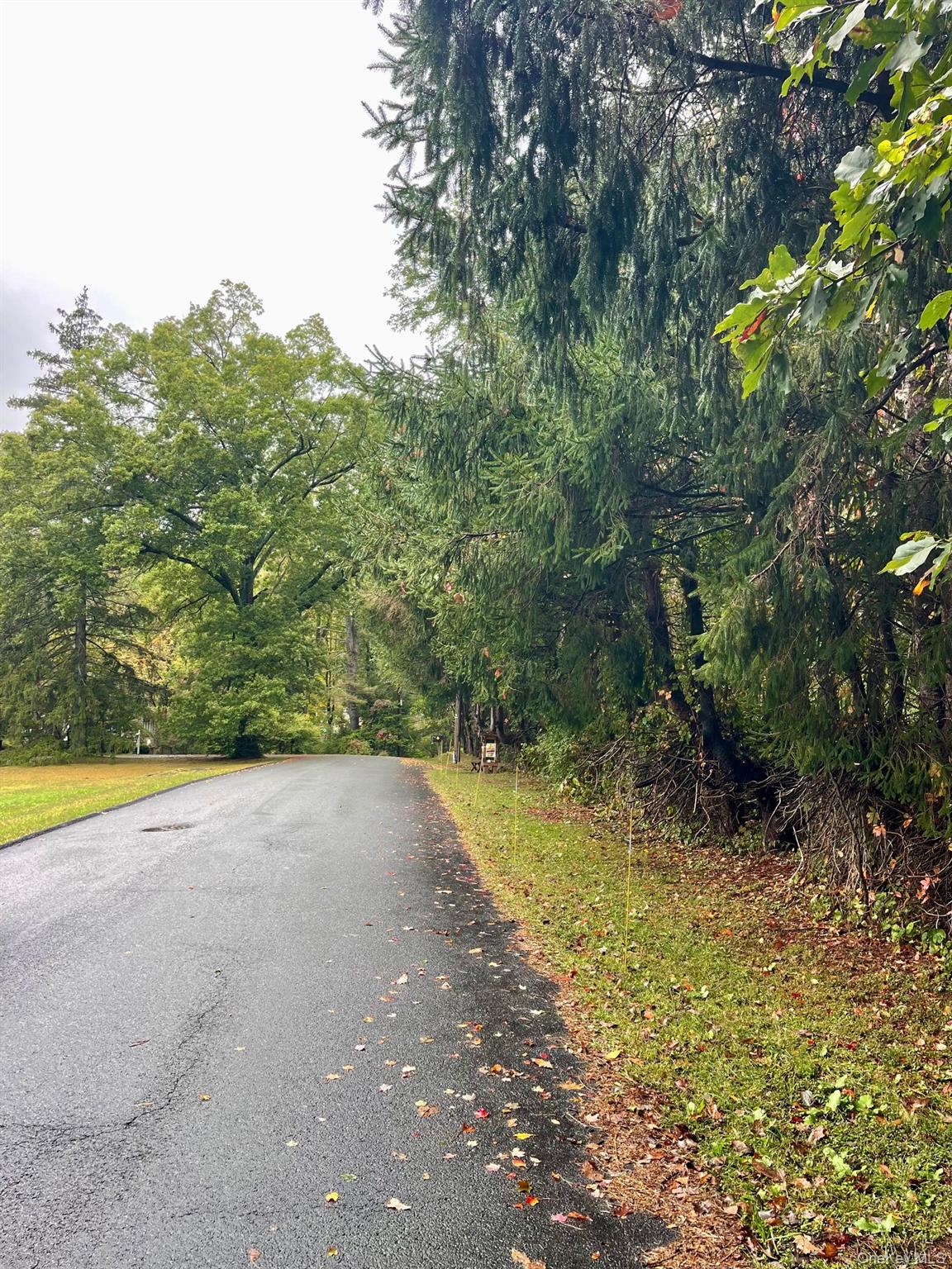 8 Bayard Lane N, Suffern, NY 10901