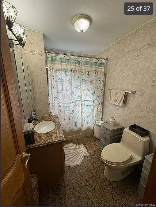 76 Carman Avenue, Woodmere, NY 11598