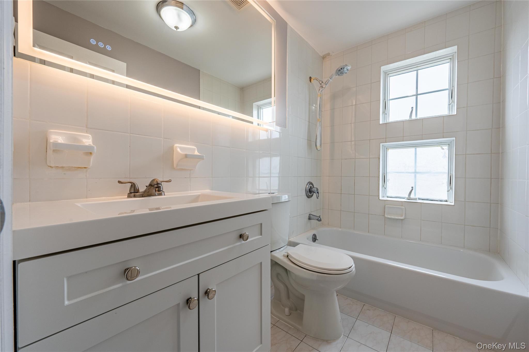 1 Patricia Lane # 209, Bronx, NY 10465