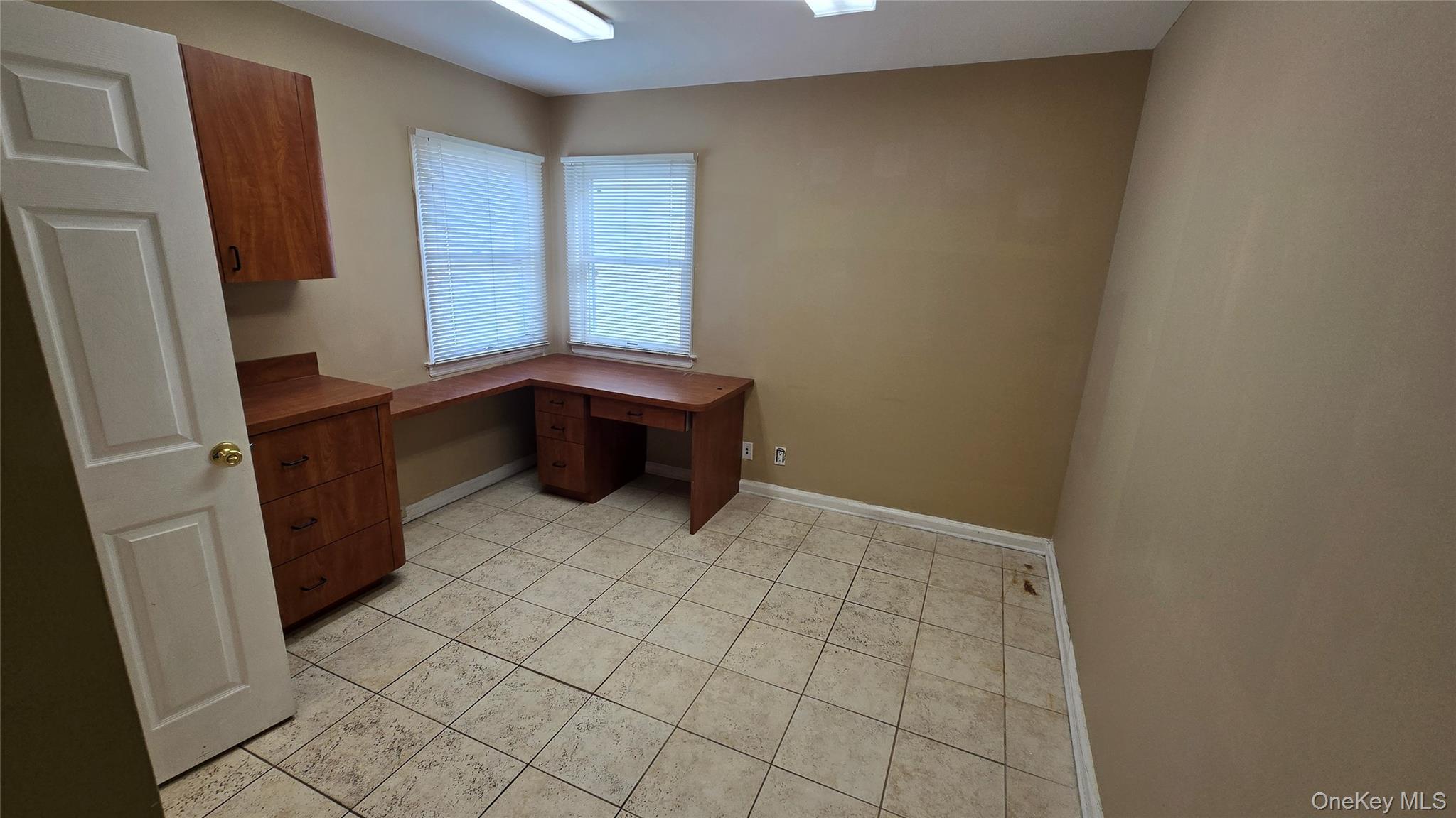 724 E Park Avenue, Long Beach, NY 11561