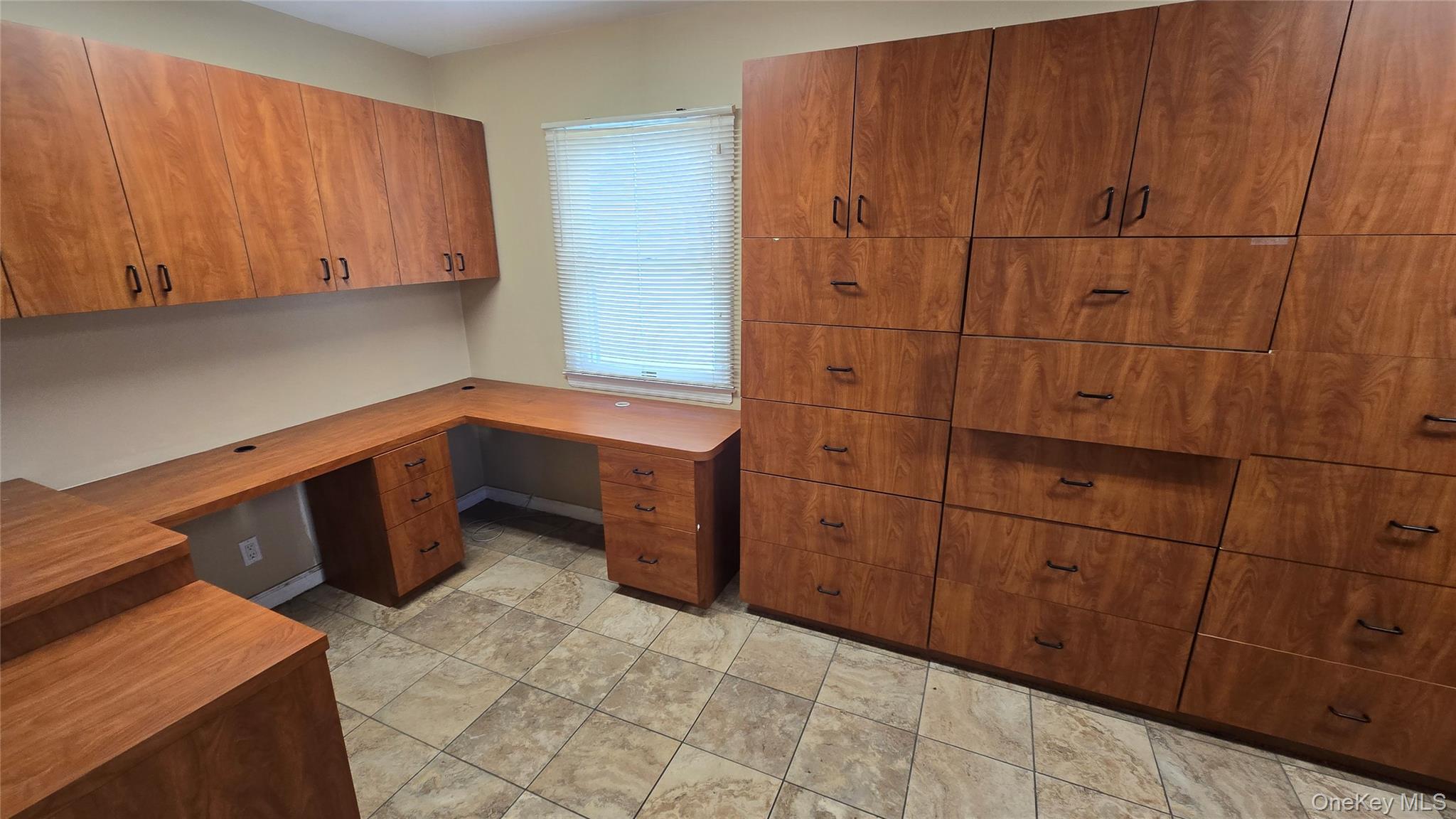 724 E Park Avenue, Long Beach, NY 11561