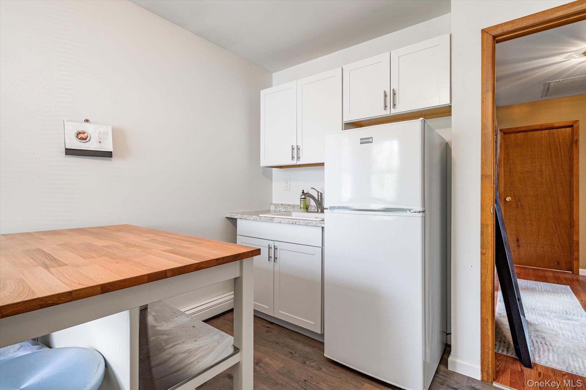 65 Harriet Road, North Babylon, NY 11703