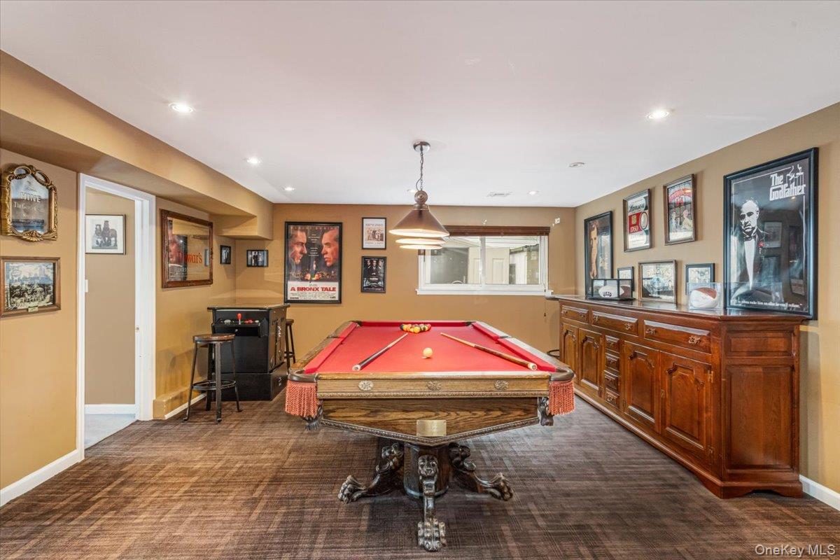 11 Fishermans Drive, Port Washington, NY 11050