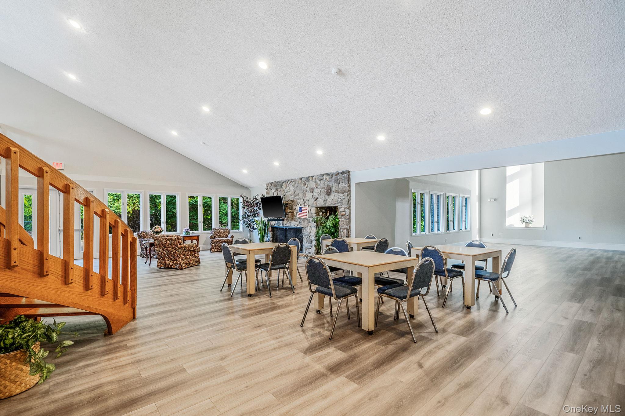 7 Mallard Path, Coram, NY 11727