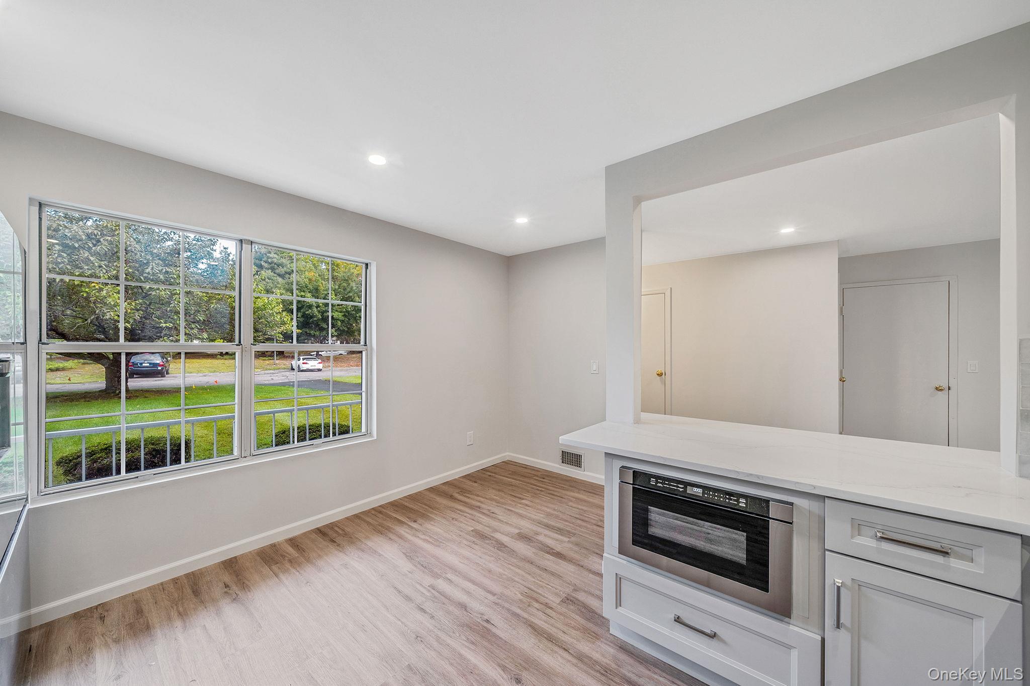 7 Mallard Path, Coram, NY 11727