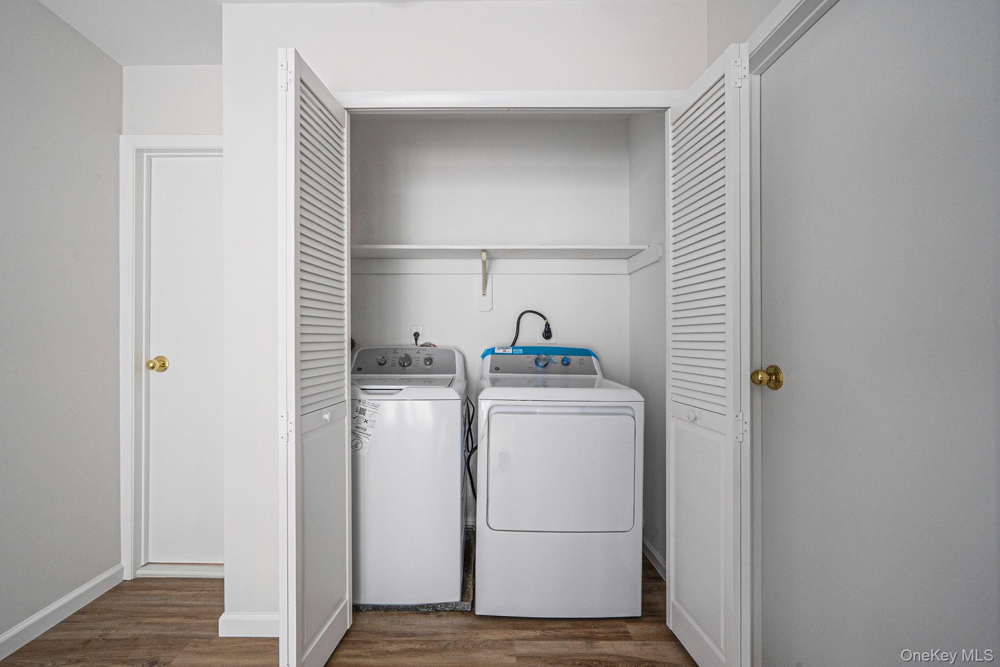 7 Mallard Path, Coram, NY 11727