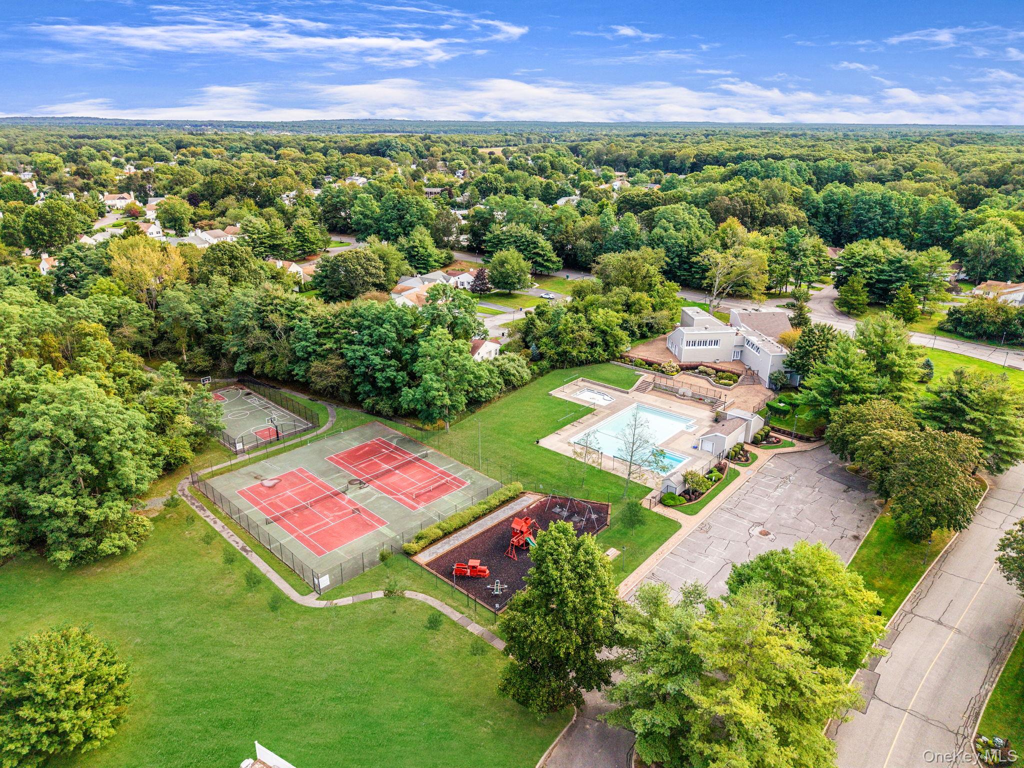 7 Mallard Path, Coram, NY 11727