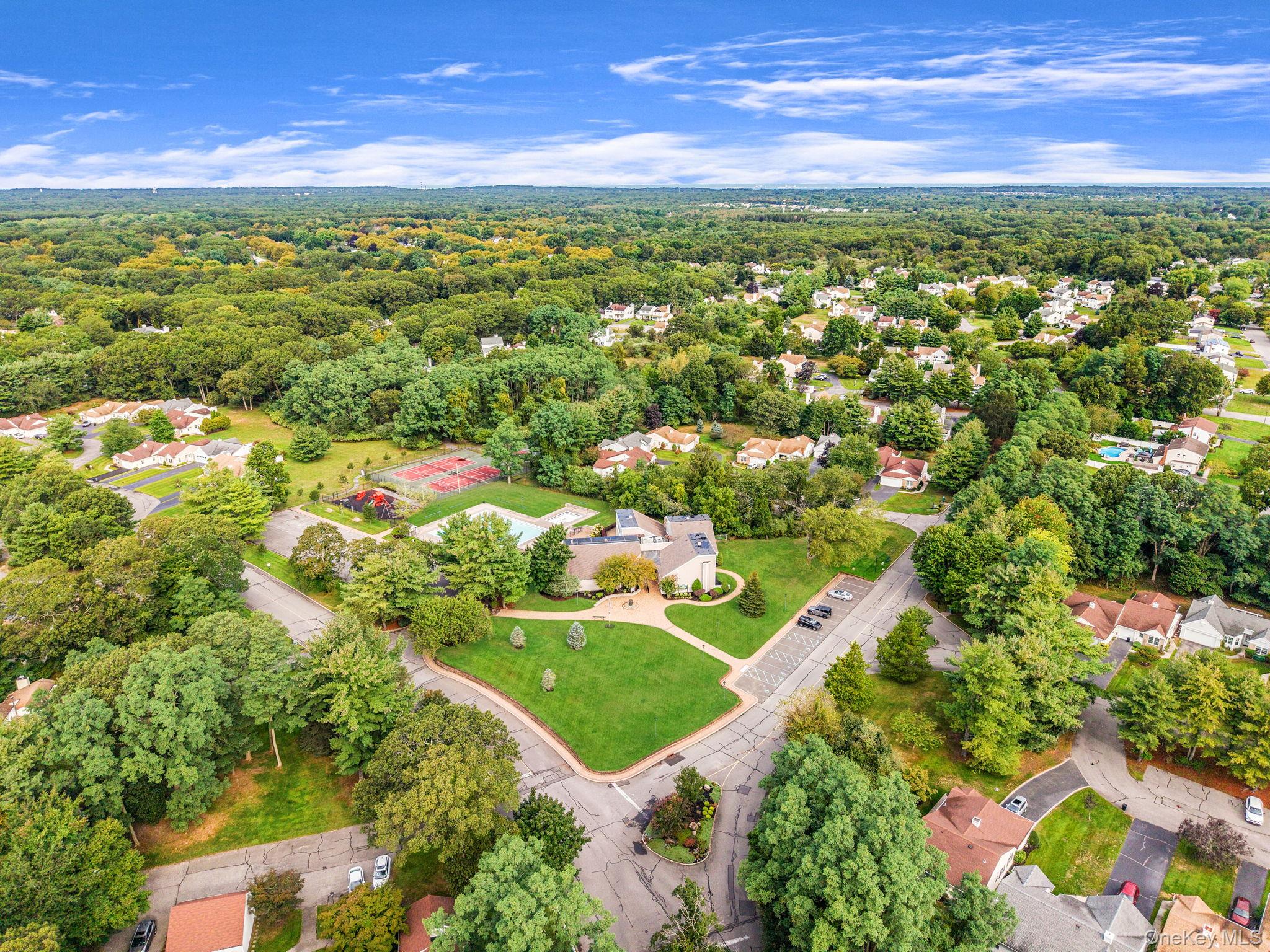 7 Mallard Path, Coram, NY 11727