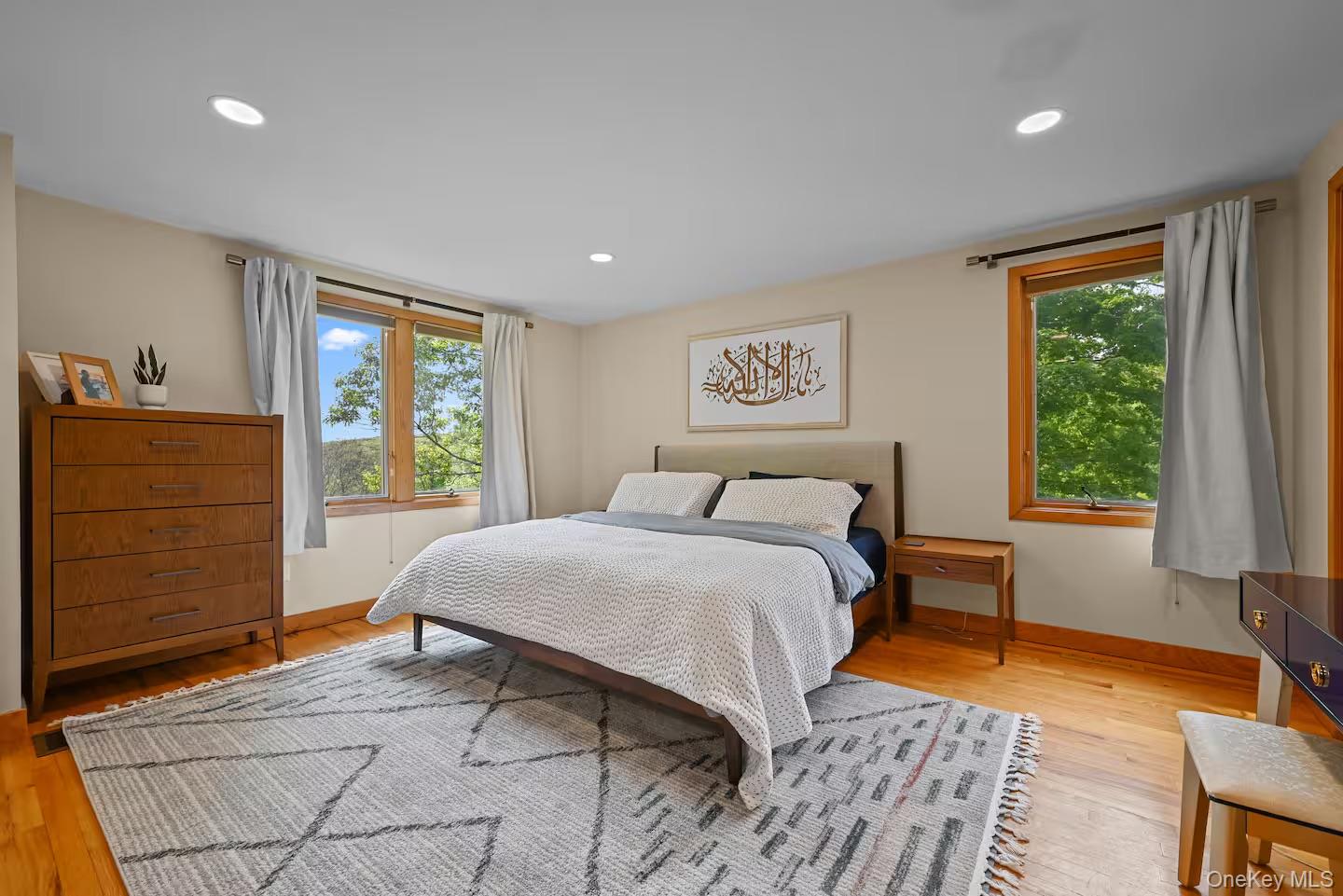 4 Spies Road, New Paltz, NY 12561