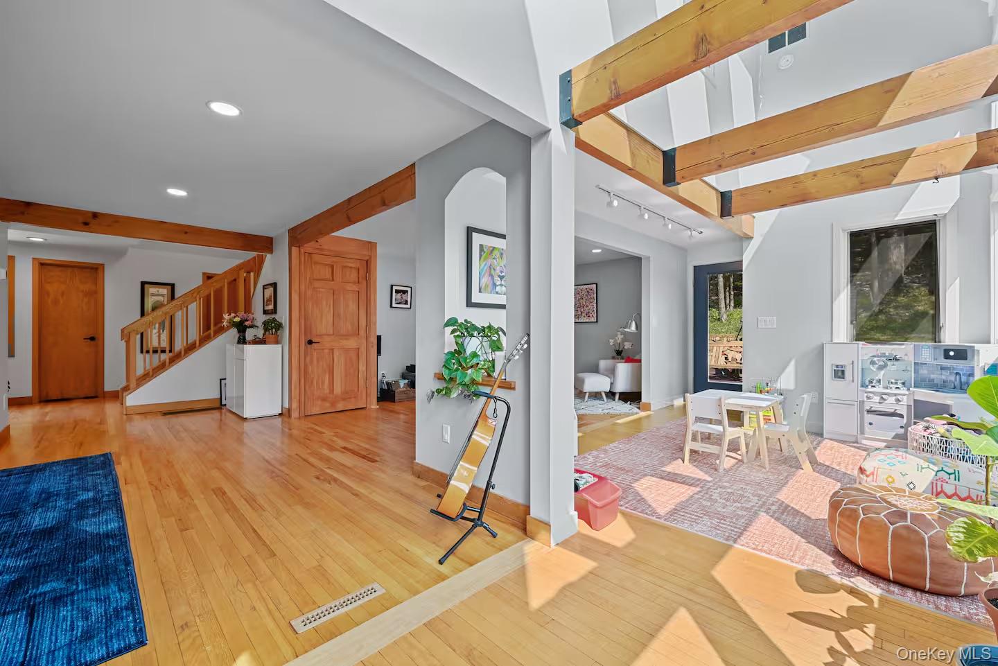 4 Spies Road, New Paltz, NY 12561