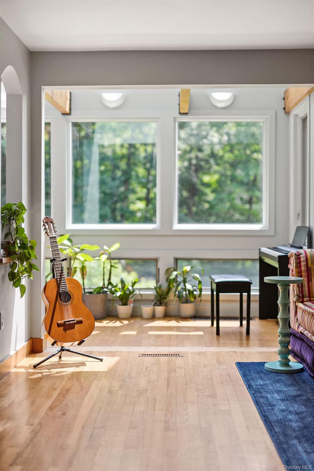 4 Spies Road, New Paltz, NY 12561