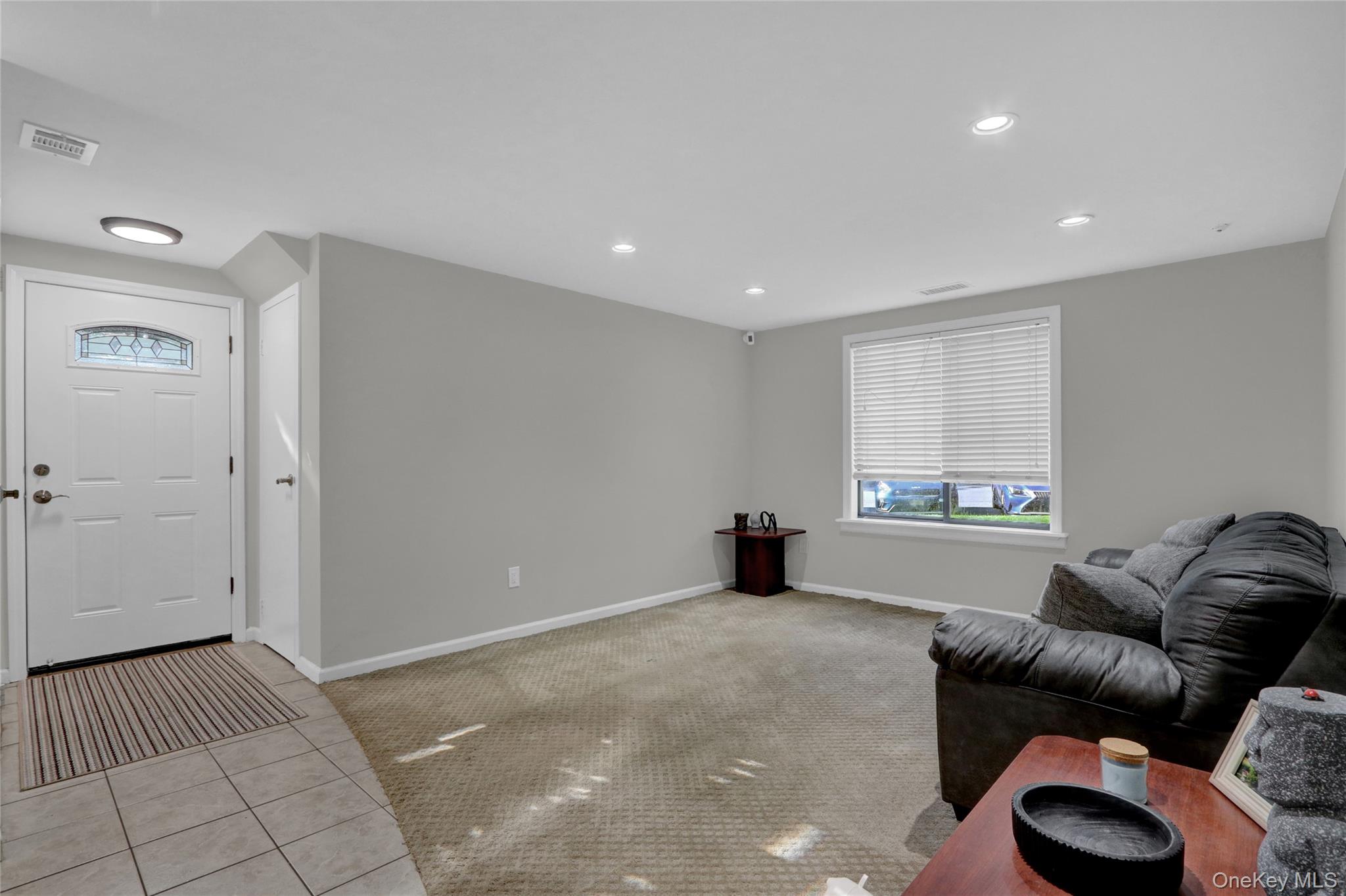 431 Clubhouse Court, Coram, NY 11727