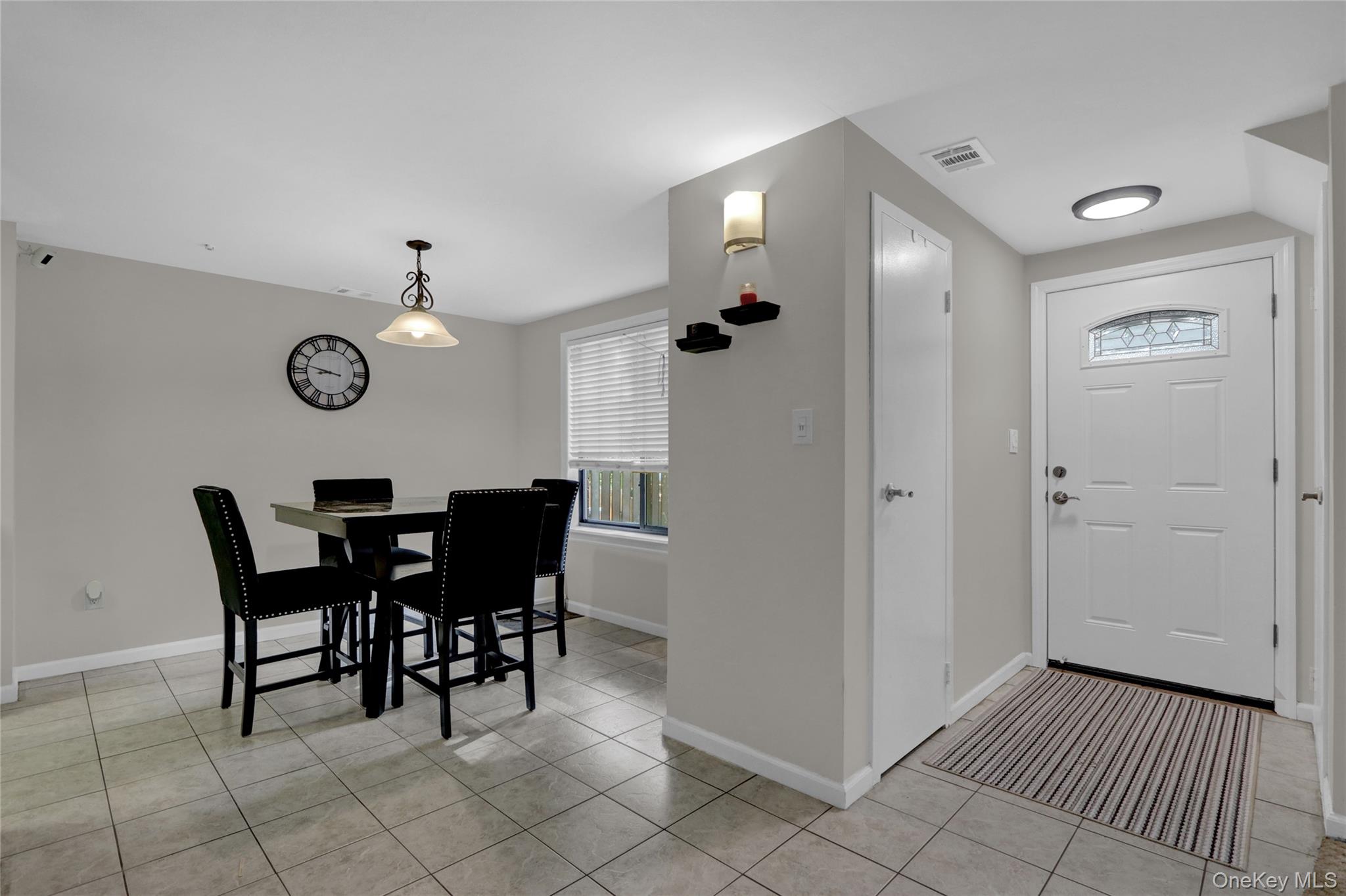 431 Clubhouse Court, Coram, NY 11727