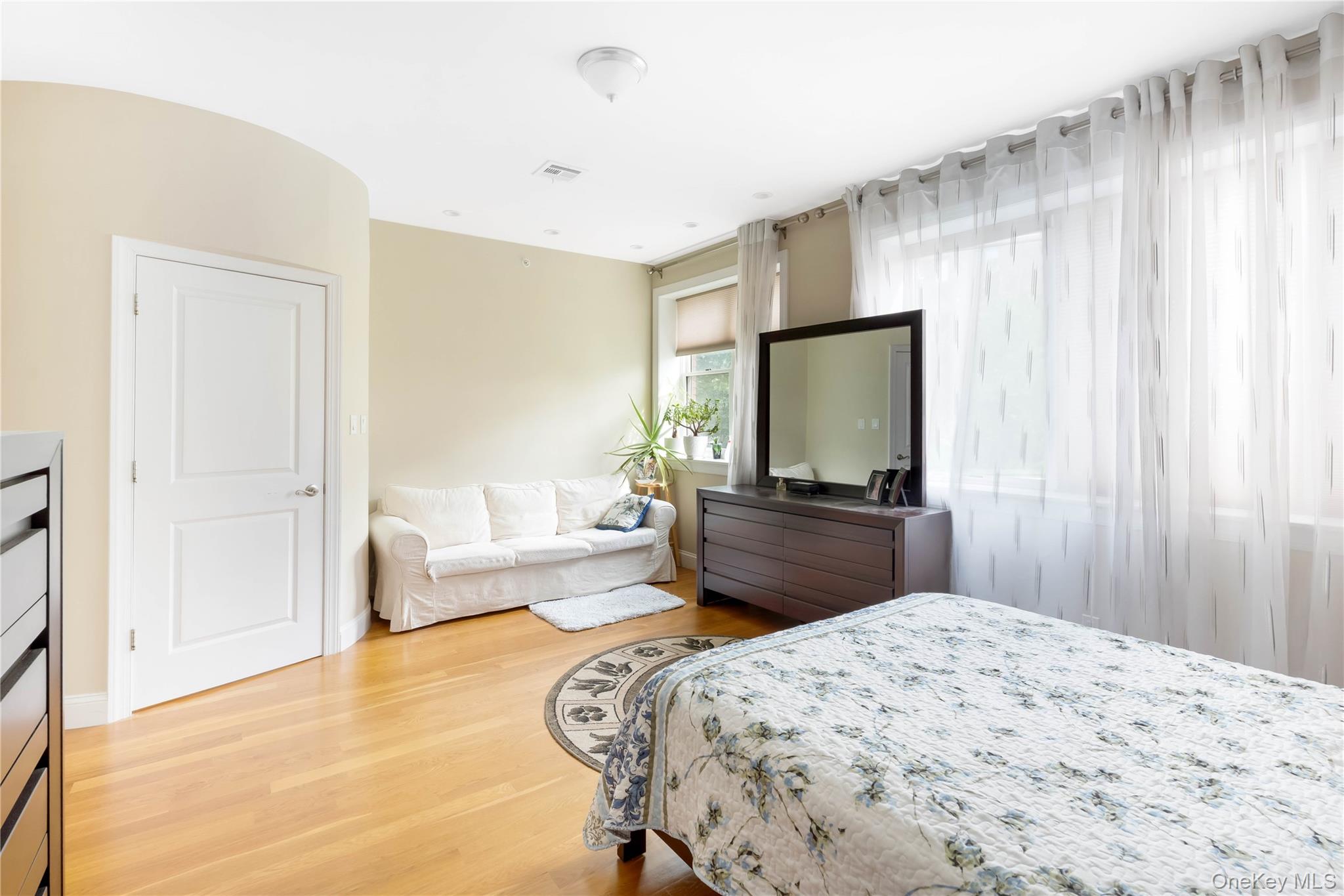 1492 E 12th Street # 4A, Brooklyn, NY 11230