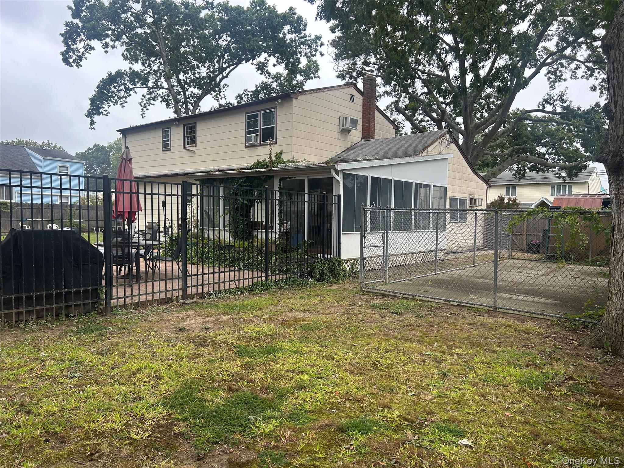 104 27th Street, Copiague, NY 11726