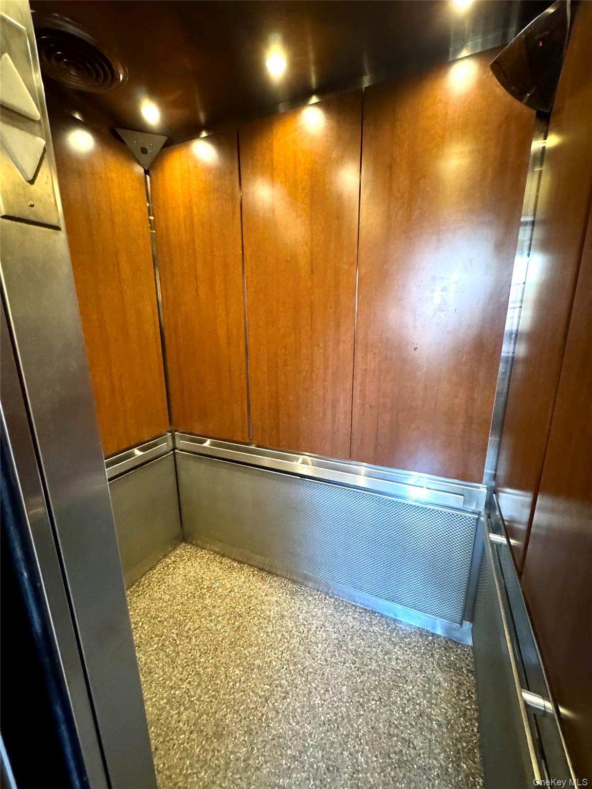 2090 Barnes Avenue # 6A, Bronx, NY 10462