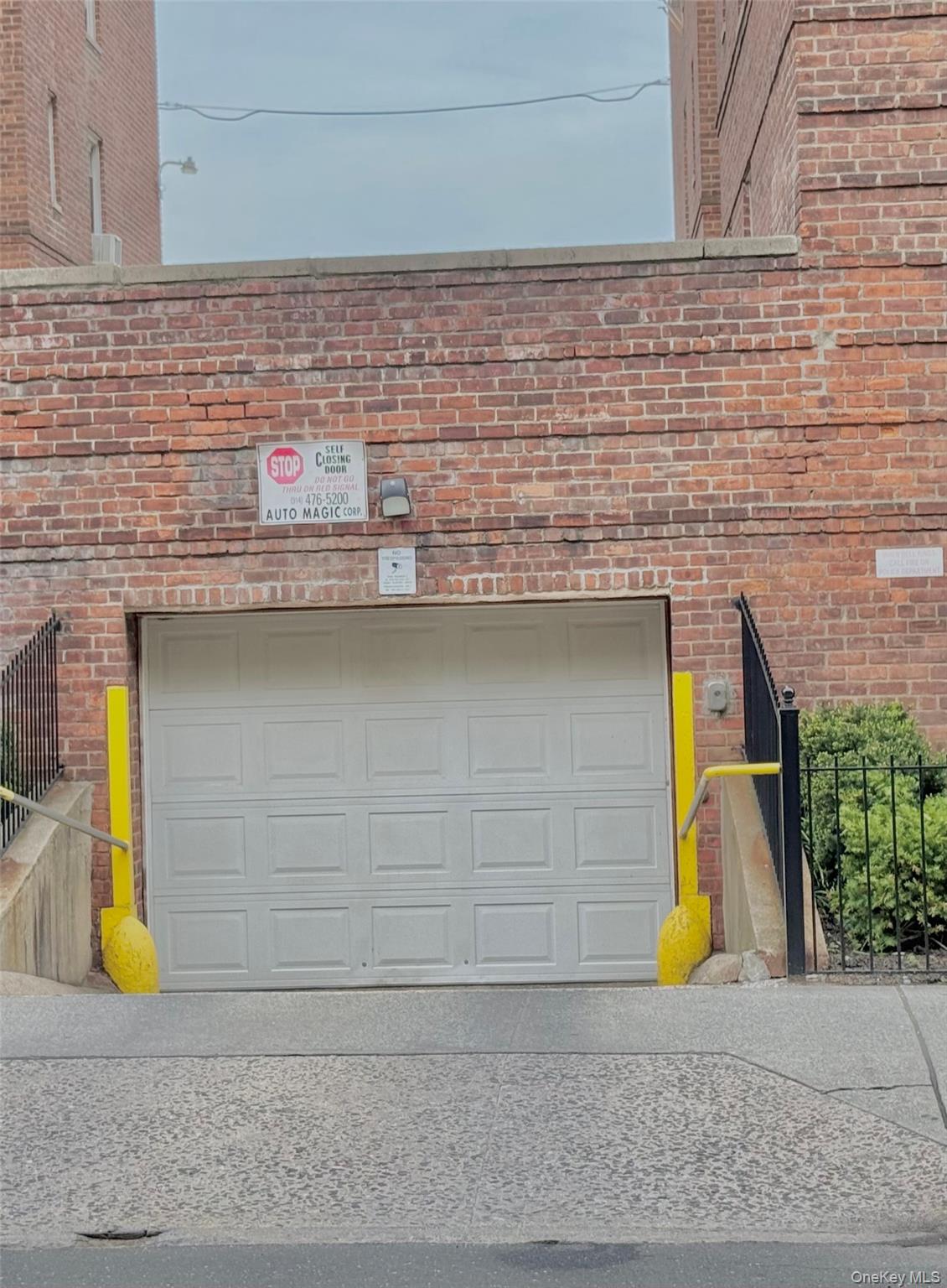 2090 Barnes Avenue # 6A, Bronx, NY 10462