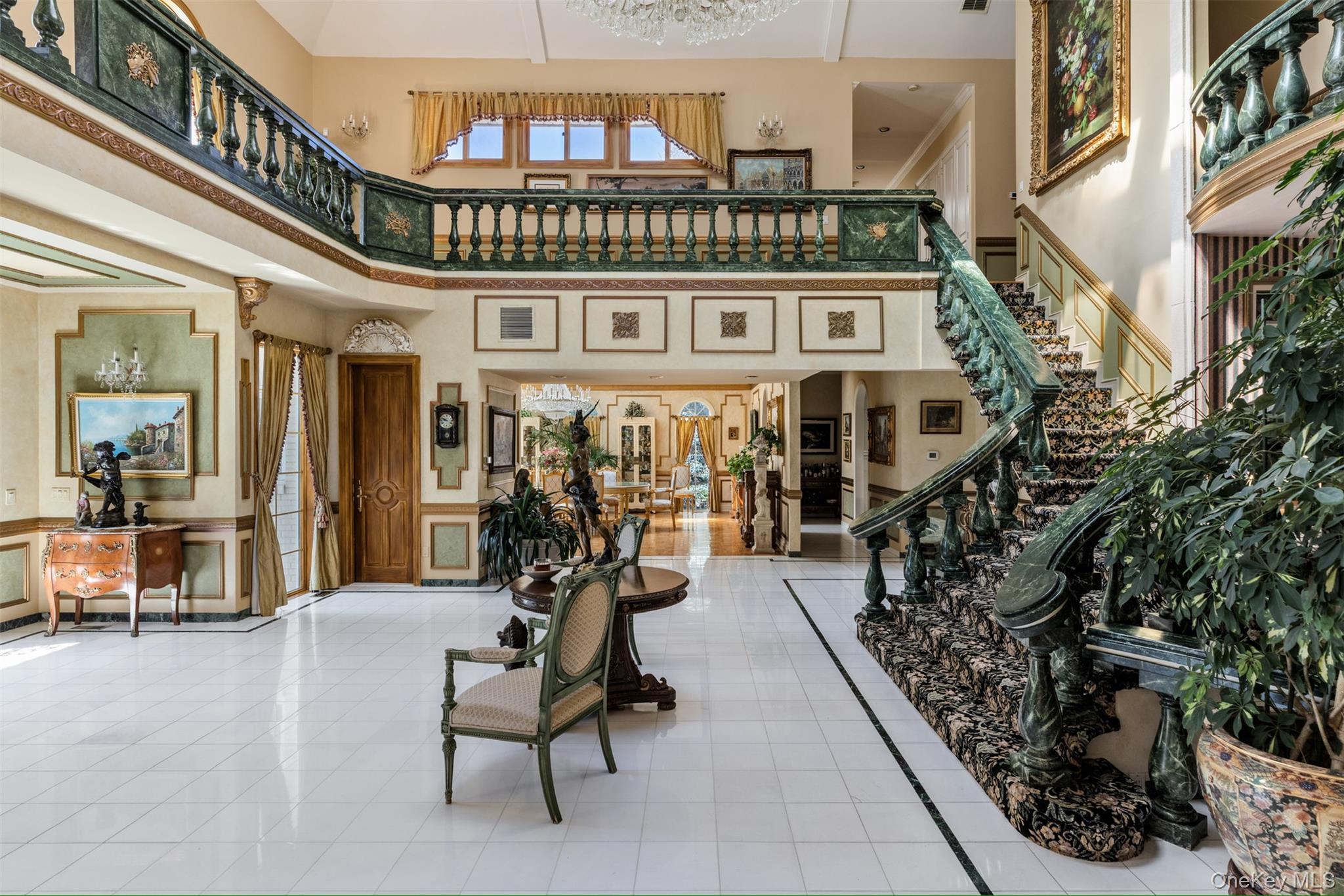 23 Old Westbury Rd, Old Westbury, NY 11568