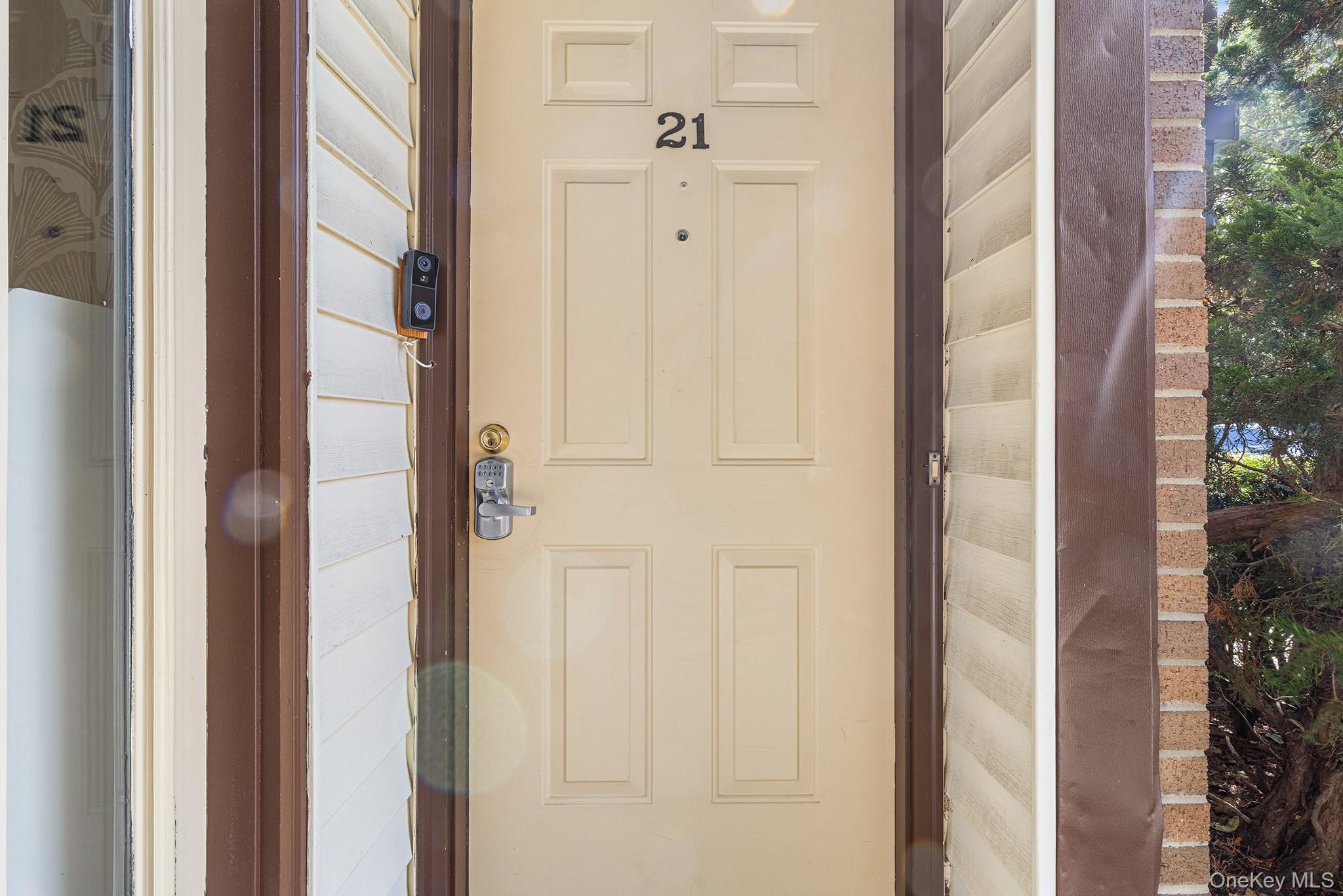 615 Broadway # 21, Amityville, NY 11701