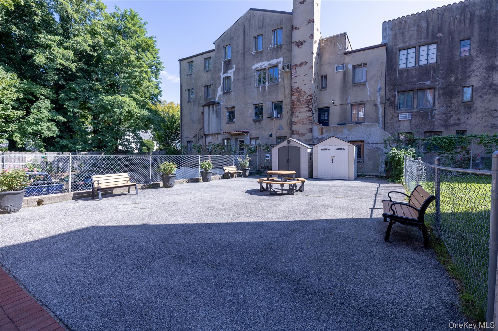 221 Middleneck Road # M-2, Great Neck, NY 11021