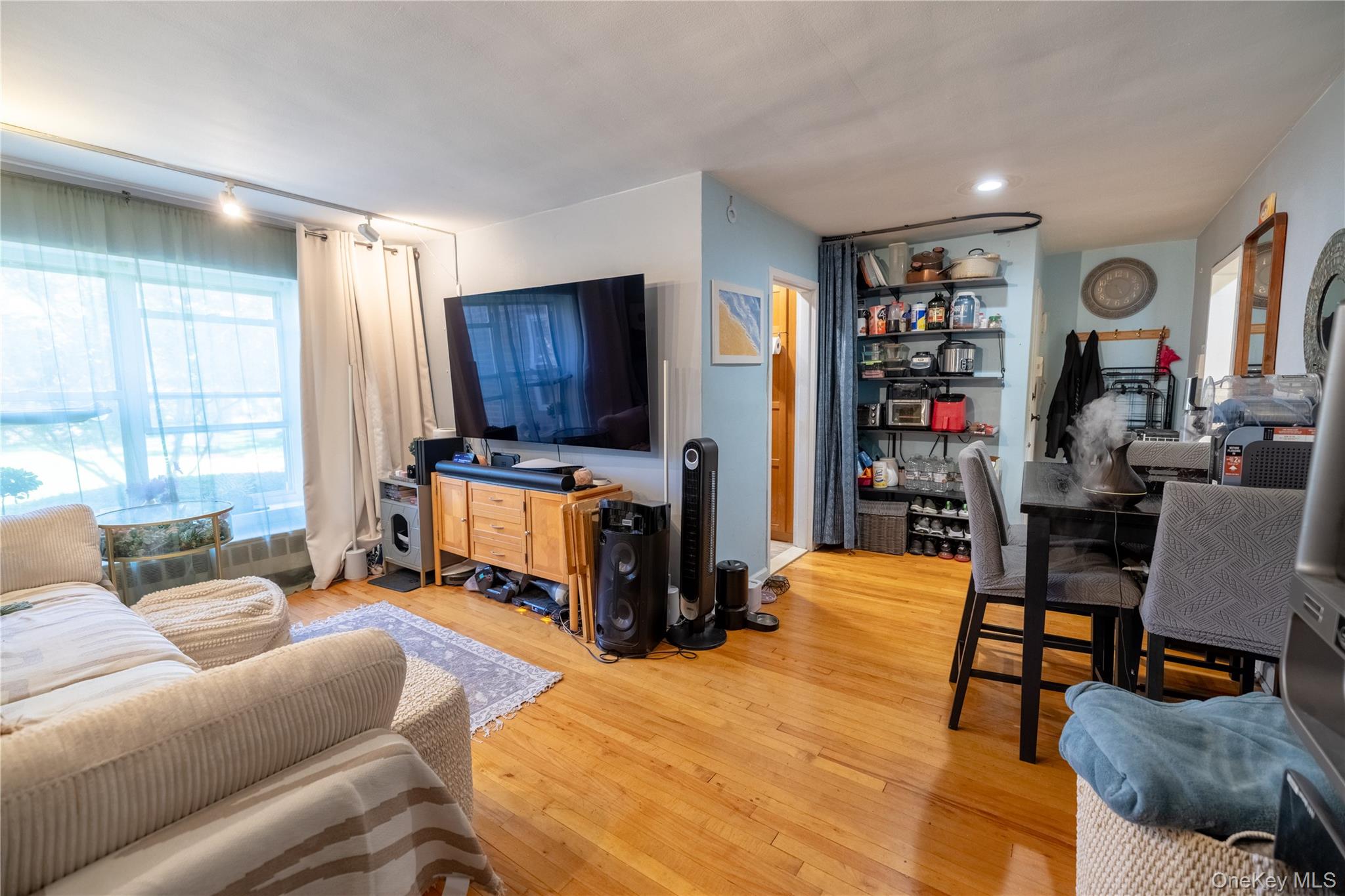 221 Middleneck Road # M-2, Great Neck, NY 11021