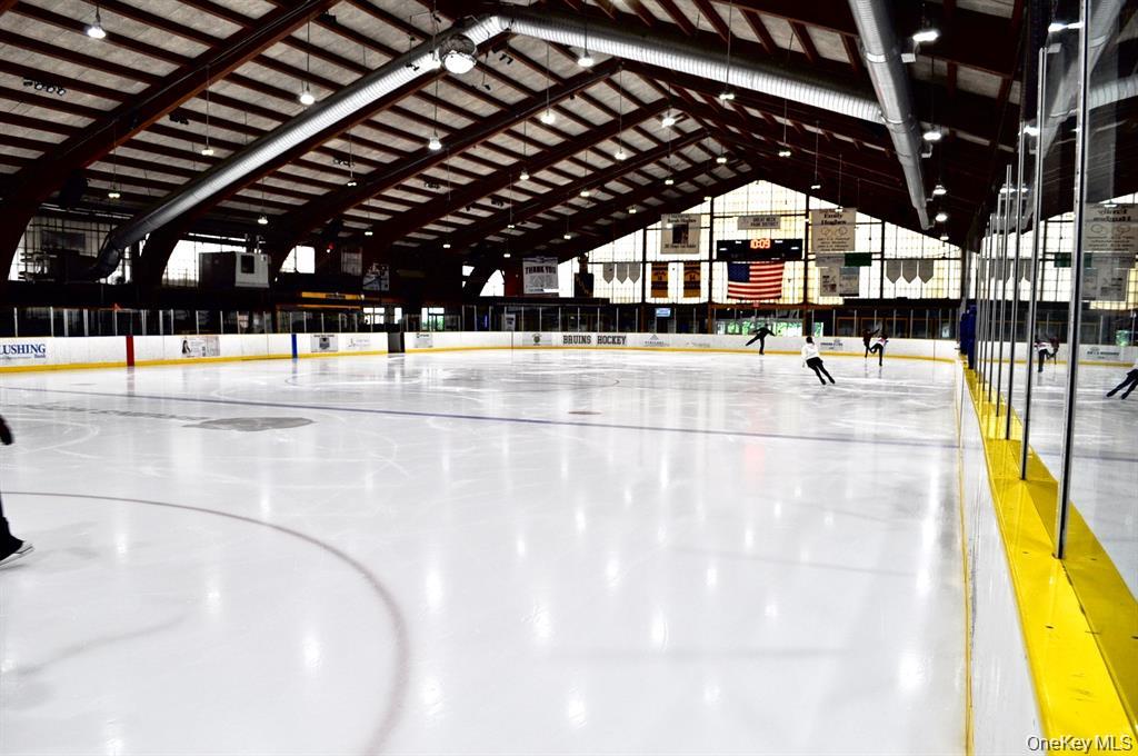 221 Middleneck Road # M-2, Great Neck, NY 11021