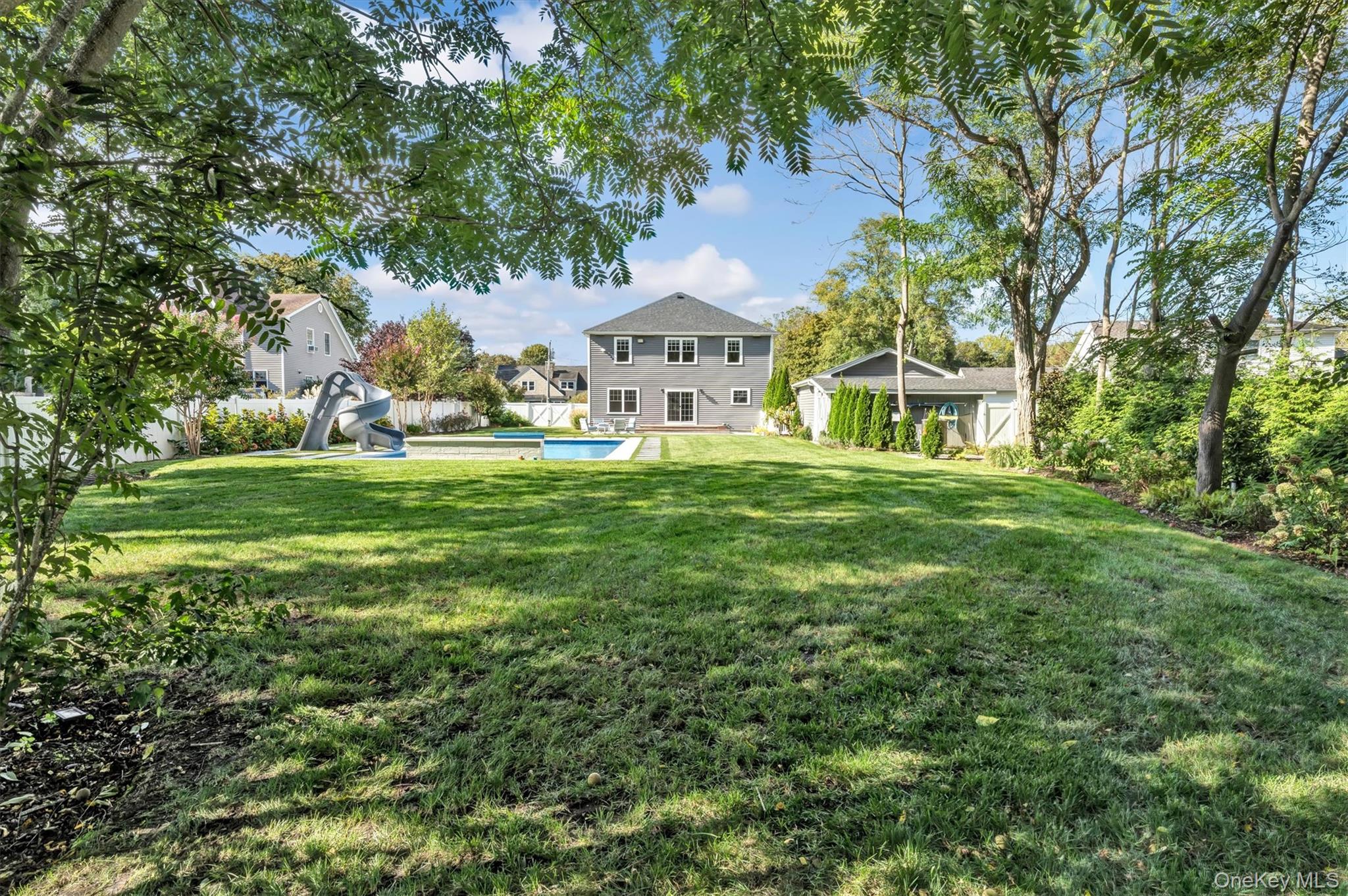 14 Culver Lane, East Moriches, NY 11940