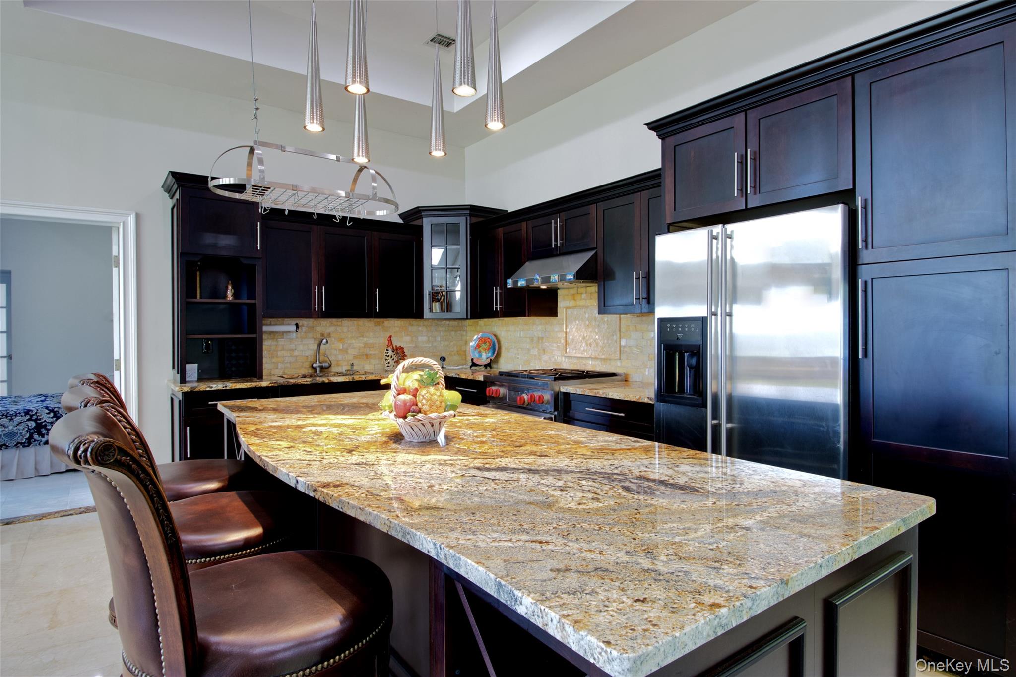 26 Tennis Court Road, Oyster Bay, NY 11771