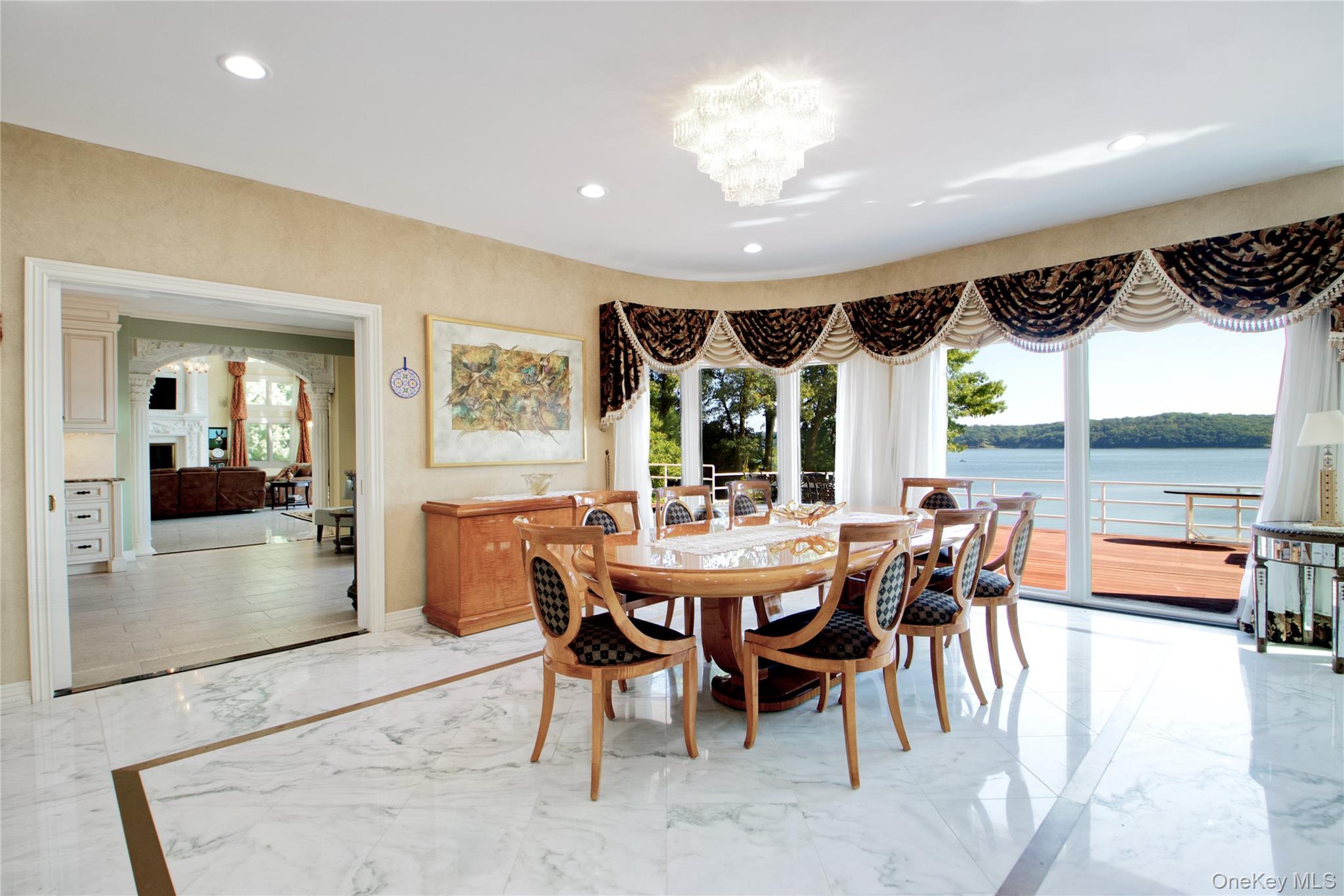 26 Tennis Court Road, Oyster Bay, NY 11771