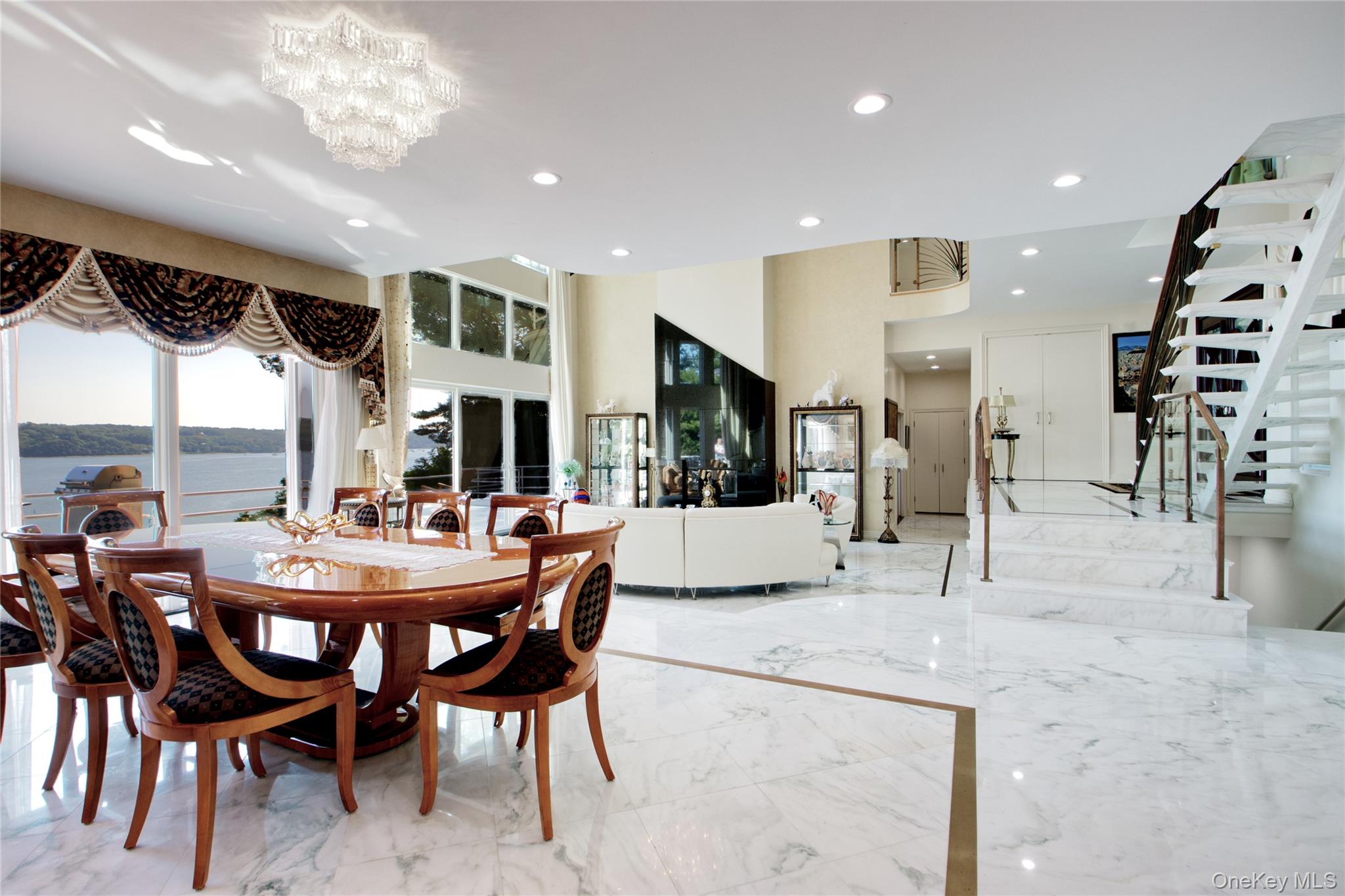 26 Tennis Court Road, Oyster Bay, NY 11771