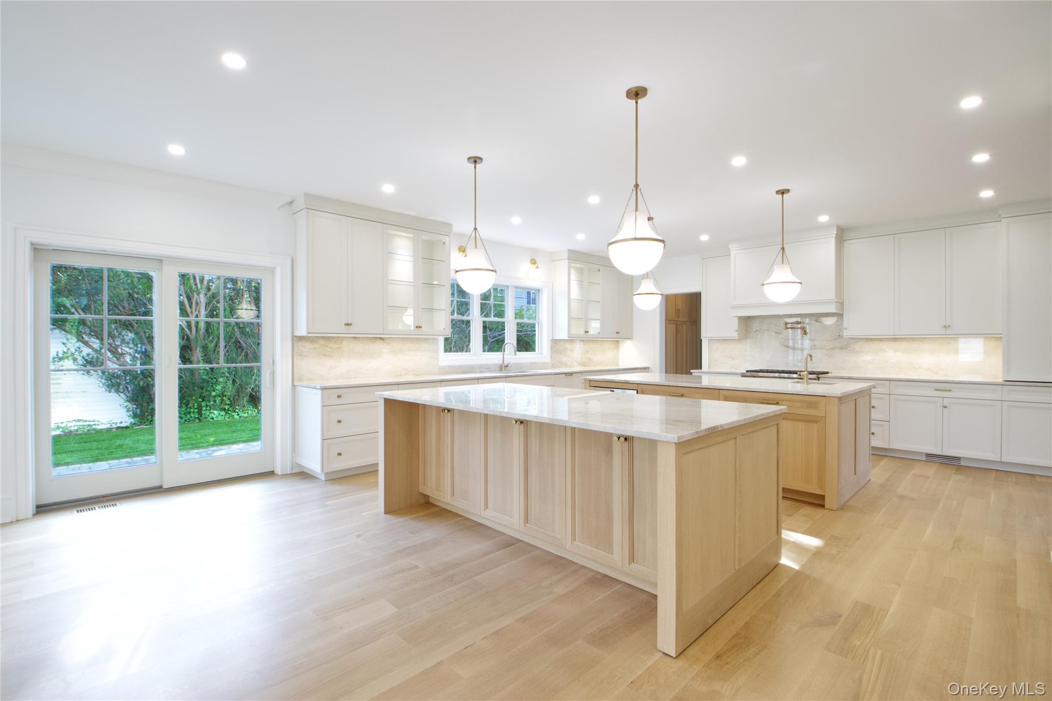 225 Brixton Road, Garden City, NY 11530