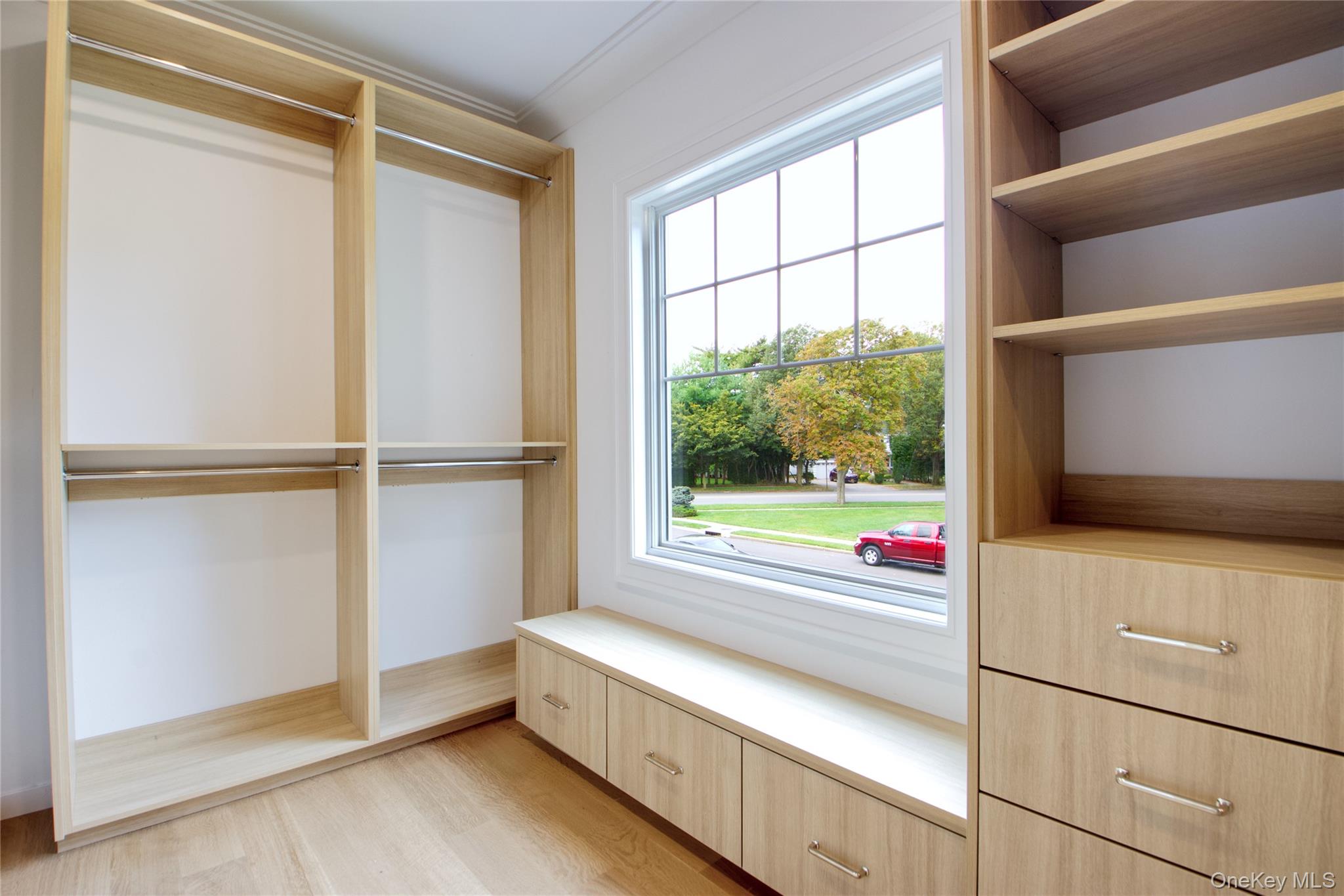 225 Brixton Road, Garden City, NY 11530