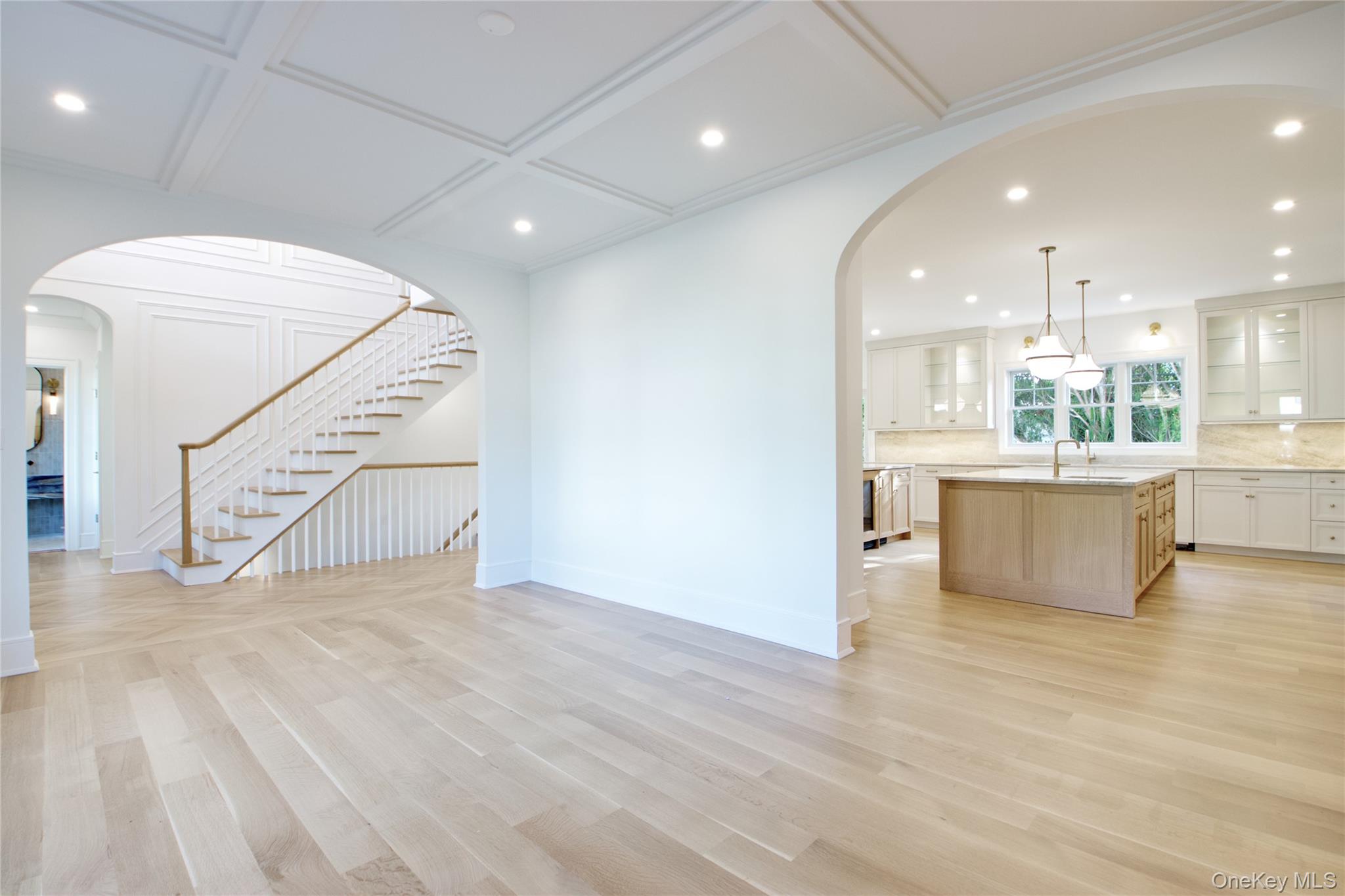 225 Brixton Road, Garden City, NY 11530