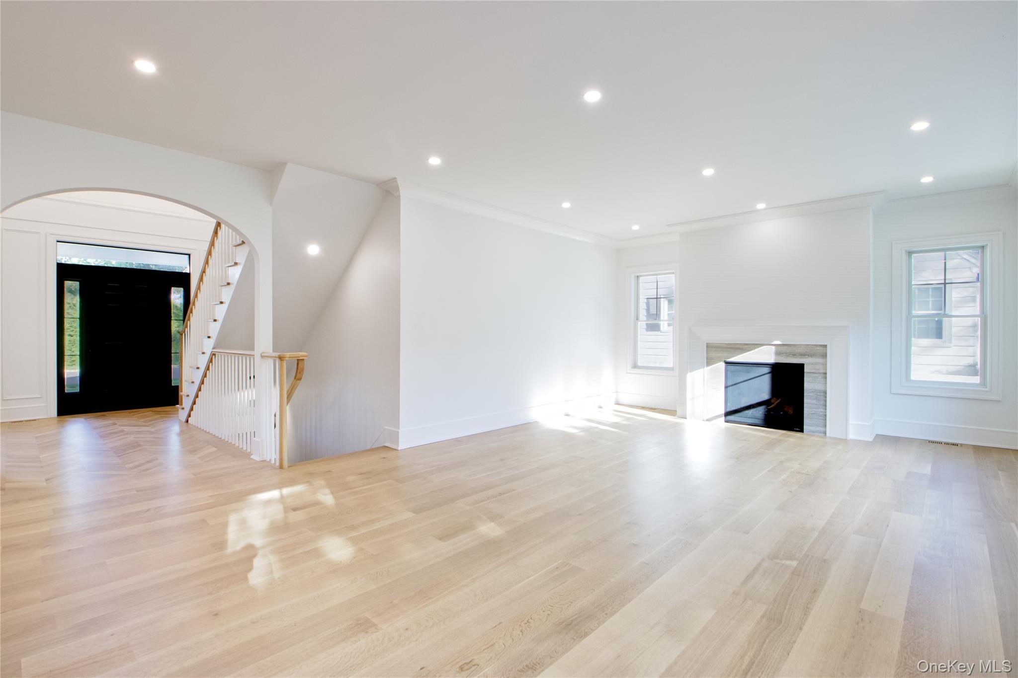 225 Brixton Road, Garden City, NY 11530