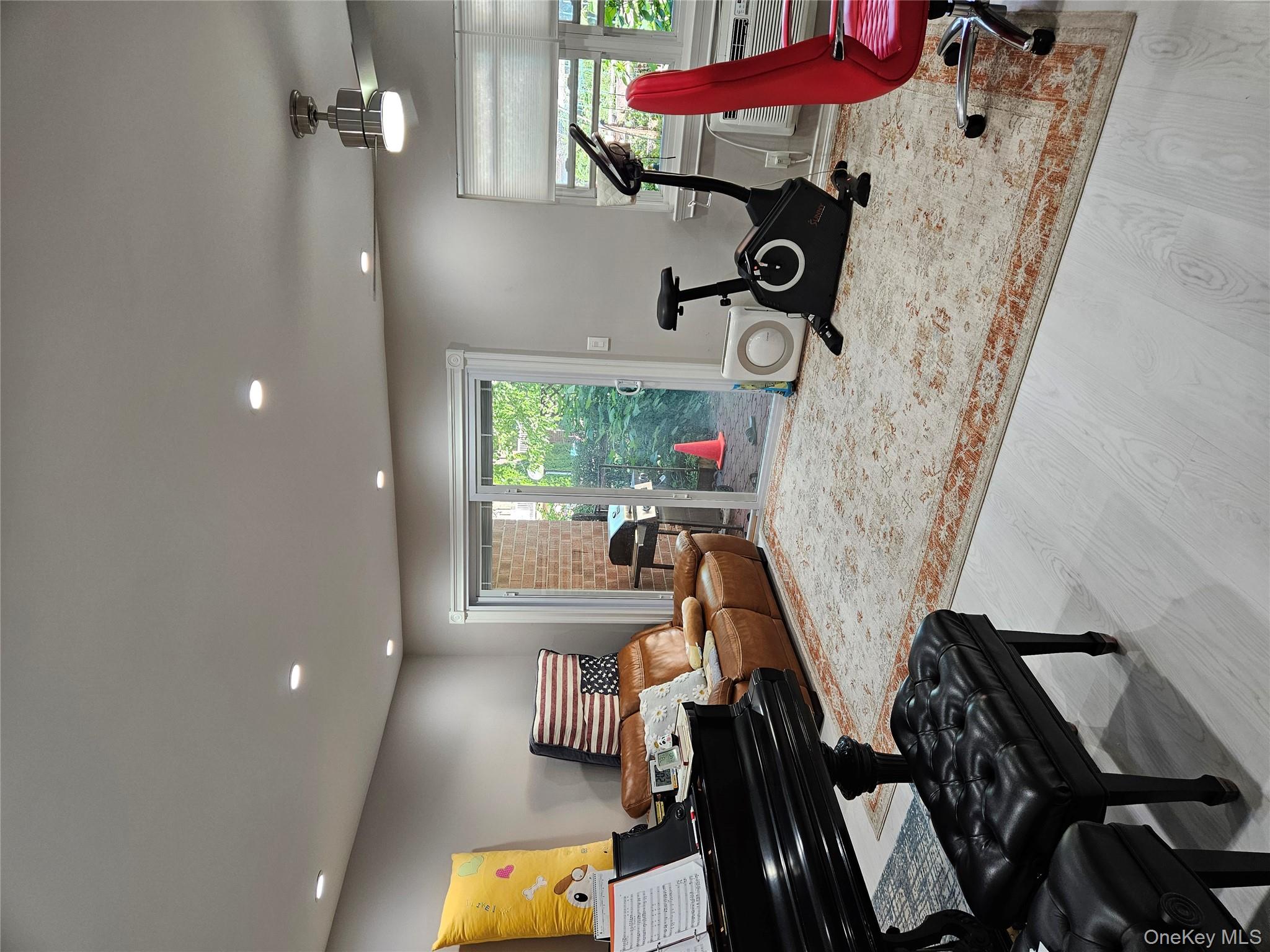 120-19 Ketch Court # 38, College Point, NY 11356