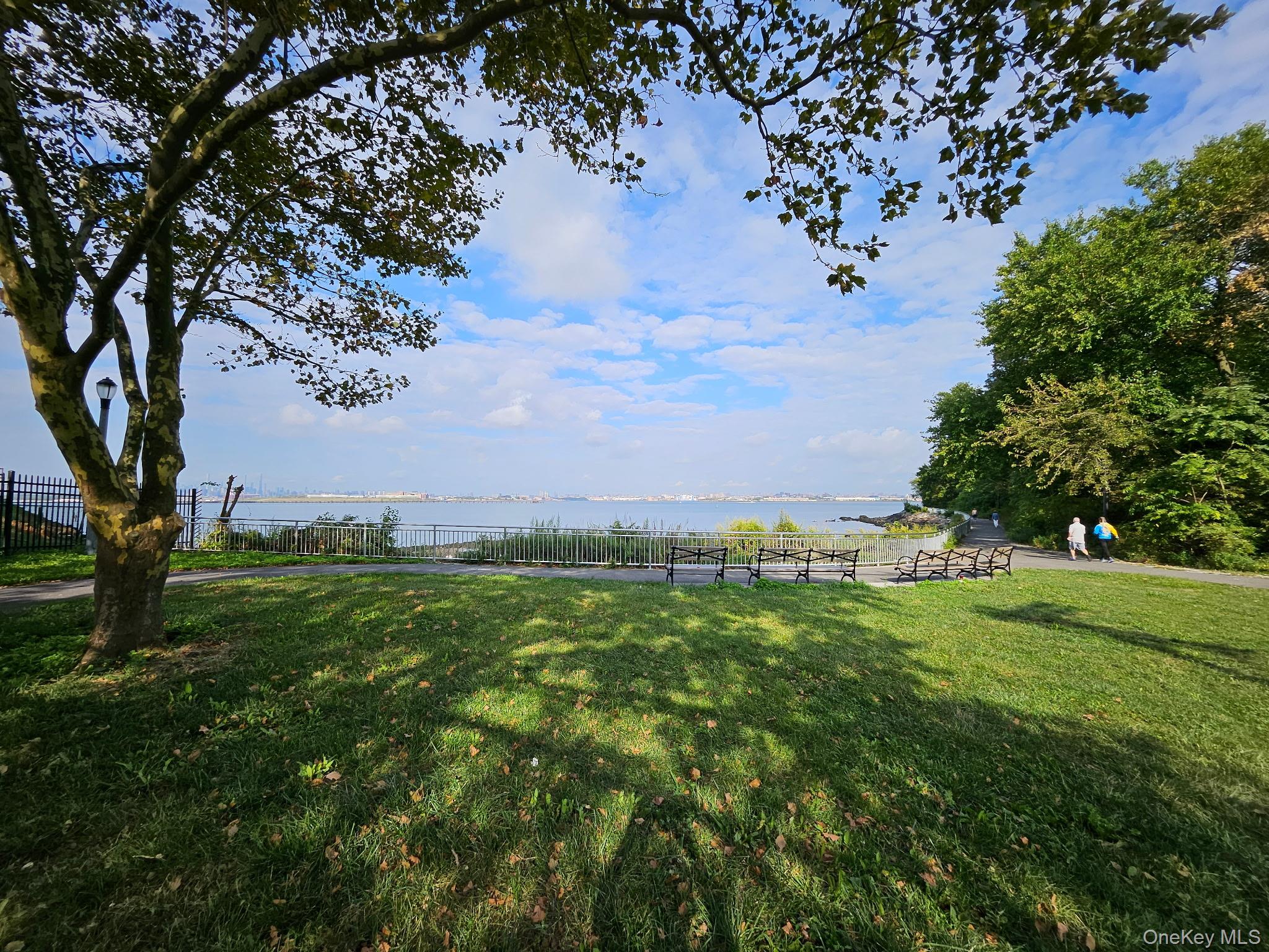 120-19 Ketch Court # 38, College Point, NY 11356