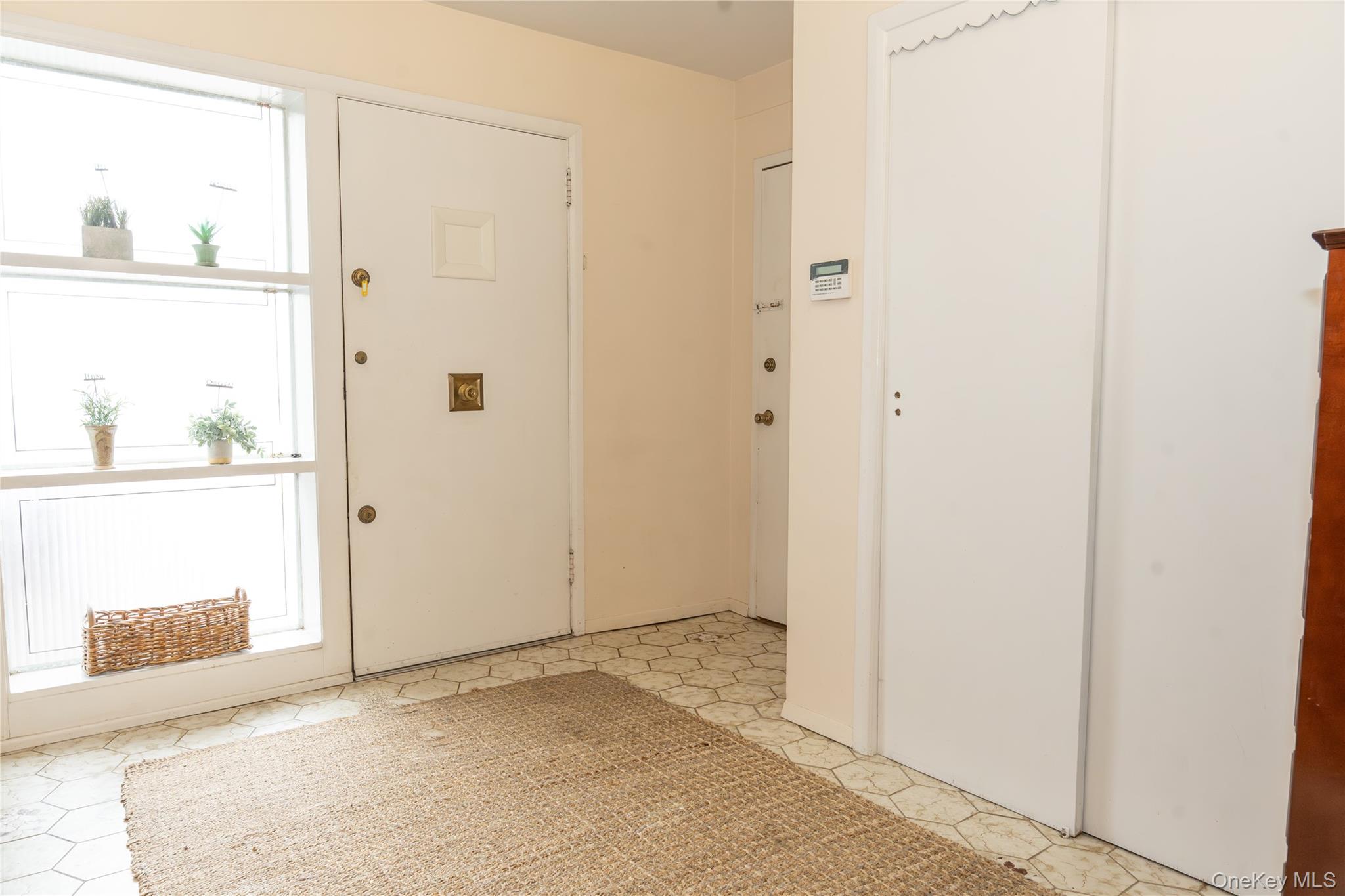 14703 10th Avenue, Whitestone, NY 11357