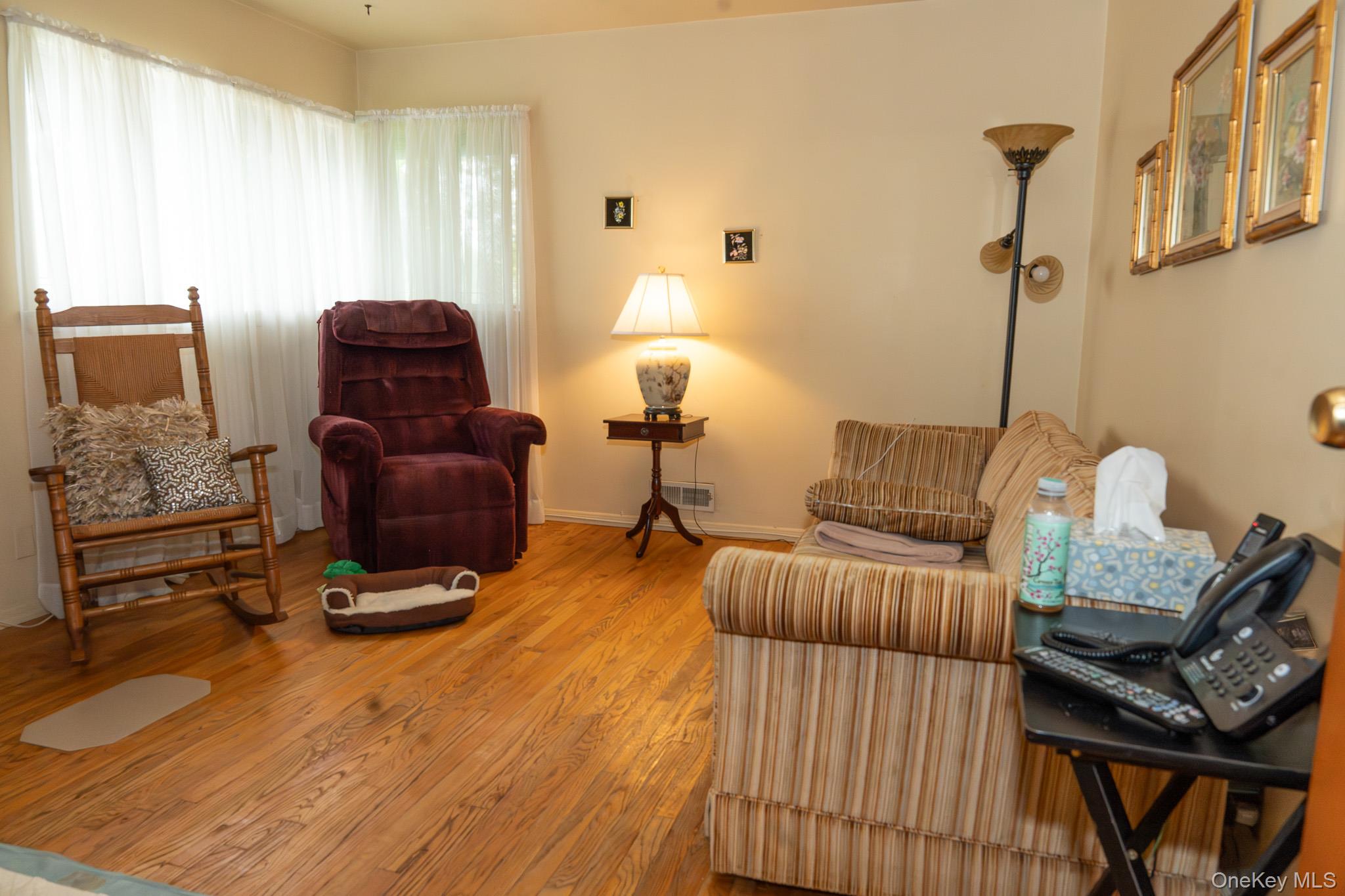 14703 10th Avenue, Whitestone, NY 11357