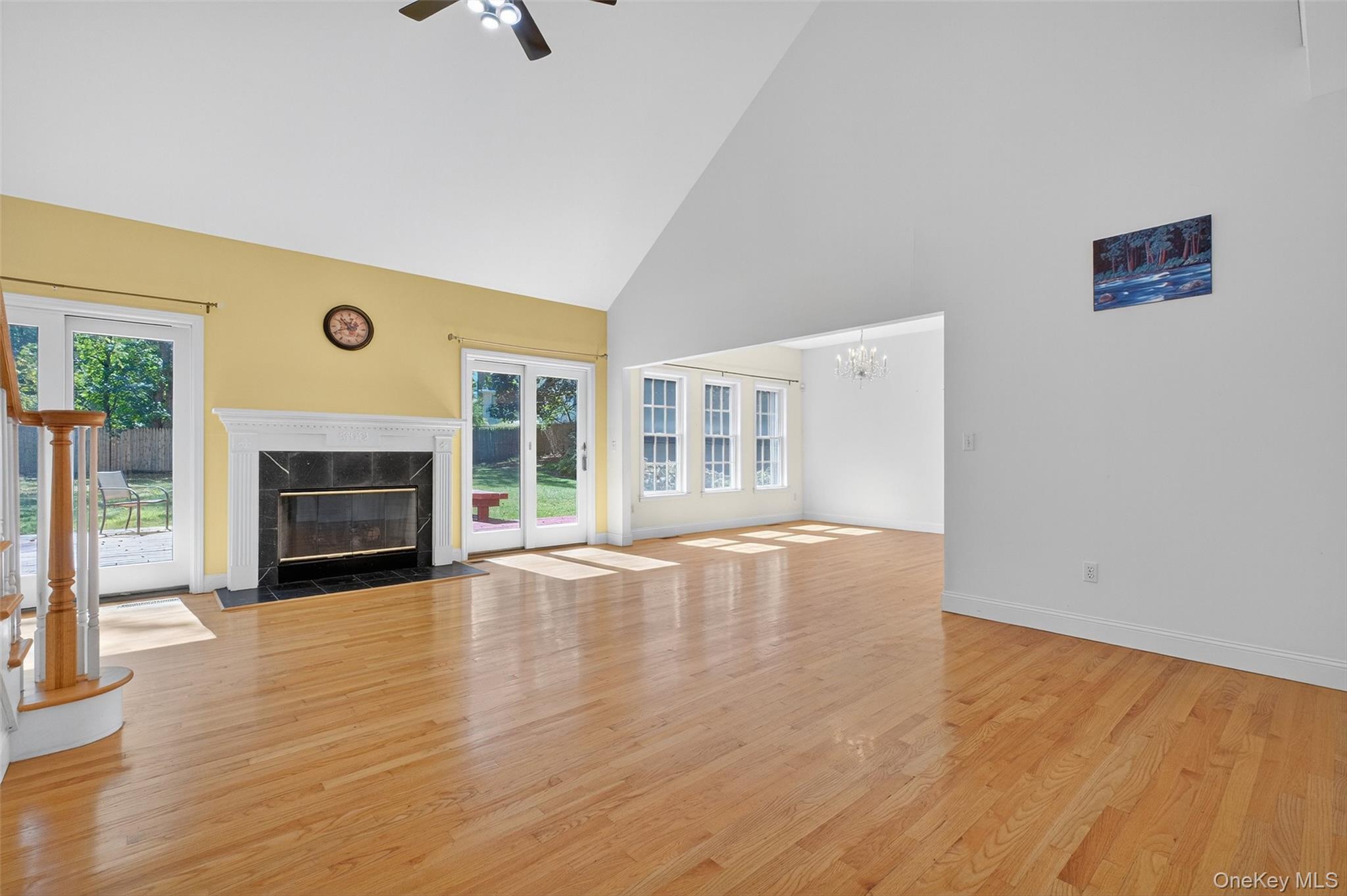 17 Santa Anna Drive, Poughkeepsie, NY 12603