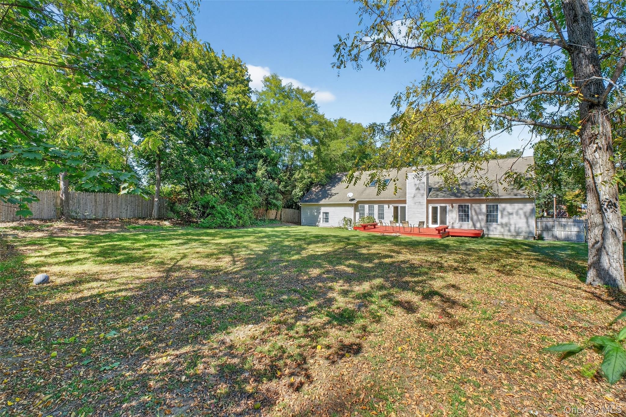 17 Santa Anna Drive, Poughkeepsie, NY 12603