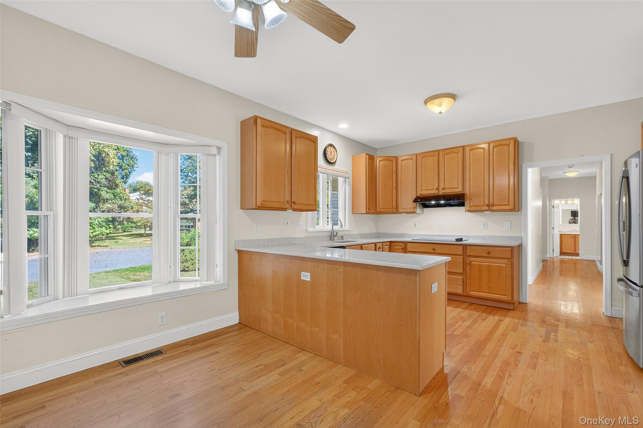 17 Santa Anna Drive, Poughkeepsie, NY 12603